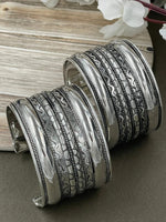 Load image into Gallery viewer, BRASS MATERIAL SET OF 2 KADA