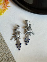 Load image into Gallery viewer, PIHU STUD EARRINGS