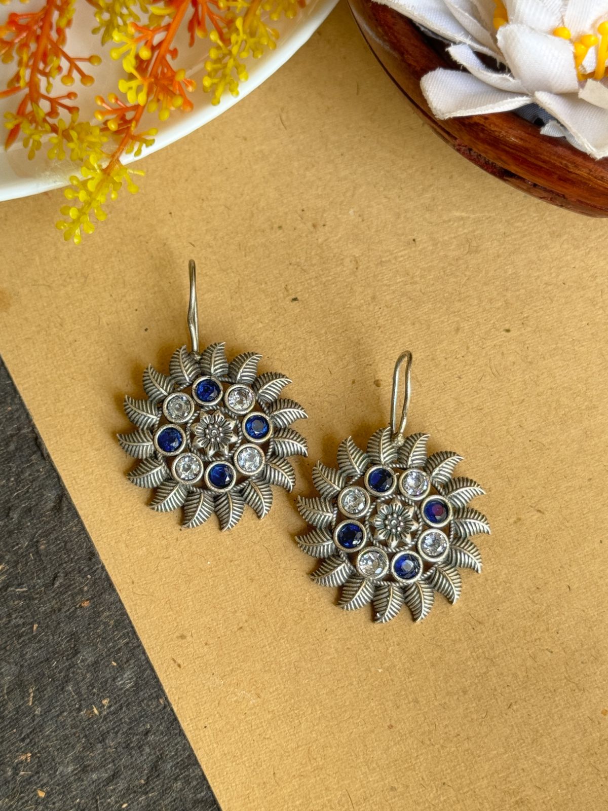 SNEHA STUD EARRINGS