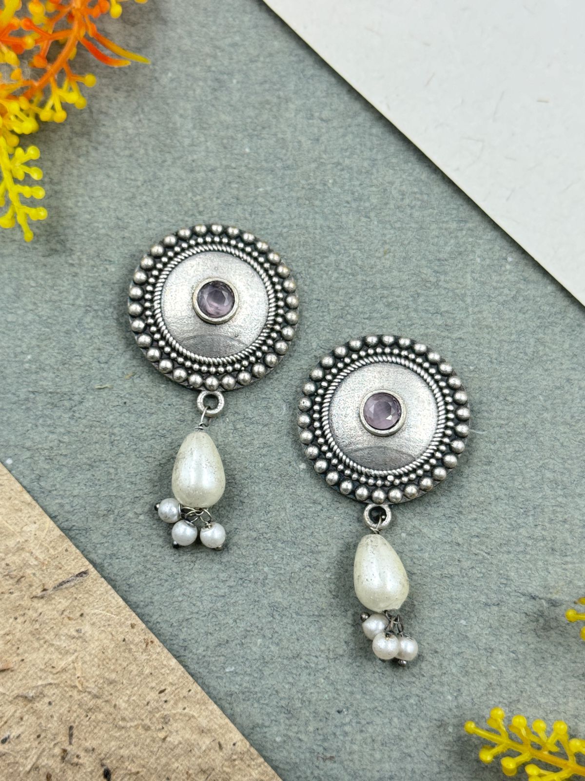 NISHA DANGLER EARRINGS