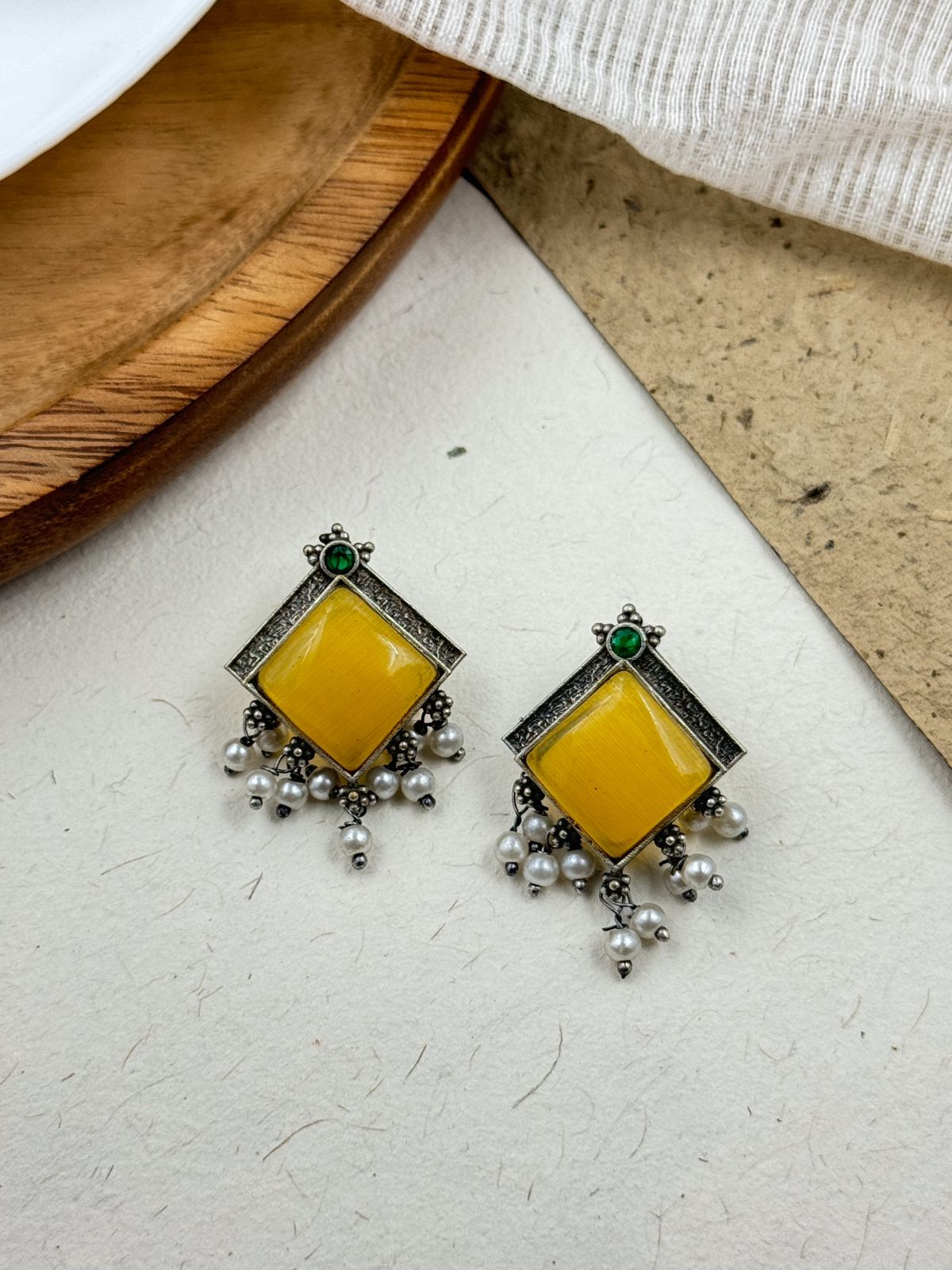 MEERA STUD EARRINGS