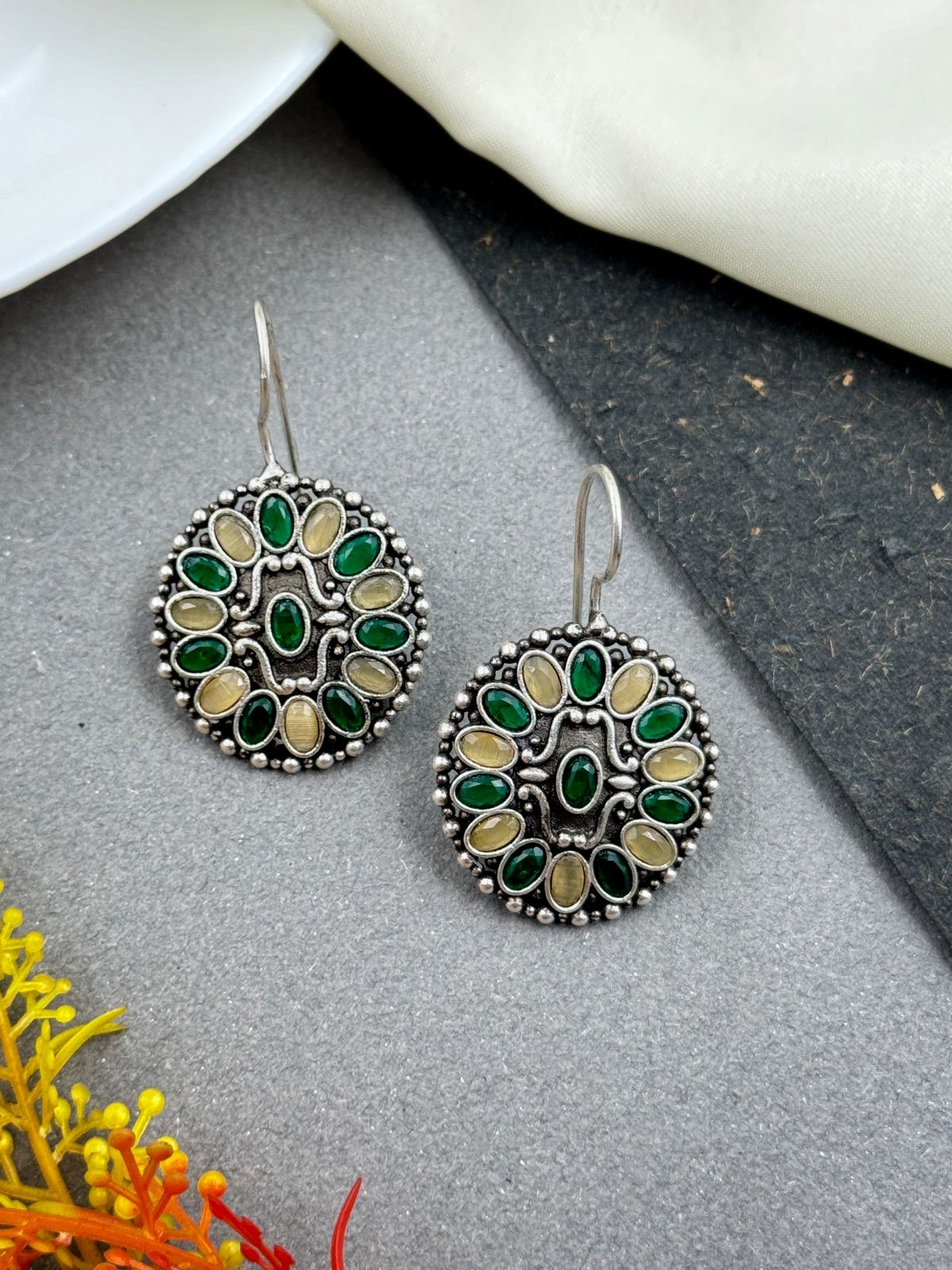 ALIA STUD EARRINGS