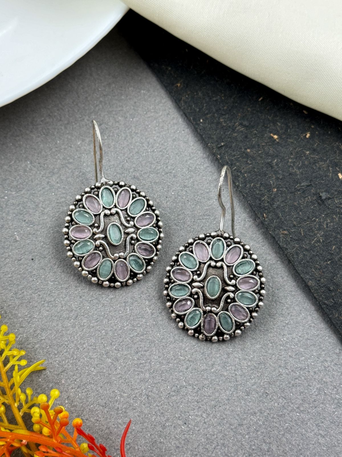 ALIA STUD EARRINGS