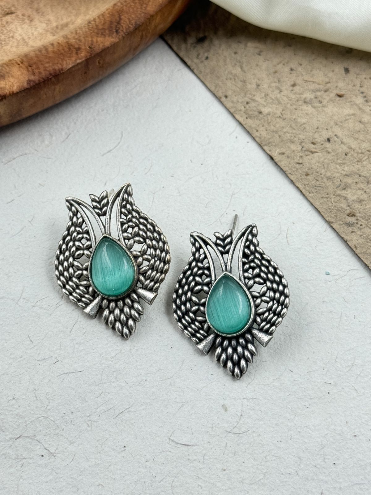 BARKHA OVERSIZED STUD EARRINGS
