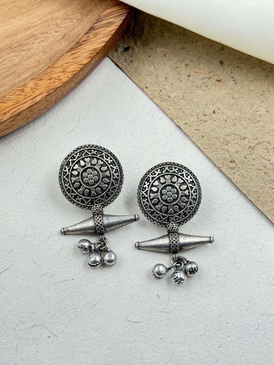 CHARVI SILVER LOOKALIKE DANGLER EARRINGS