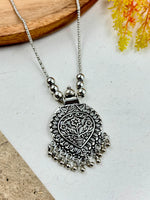 Load image into Gallery viewer, OXIDISED SILVER DESIGNER CHAIN PENDANT