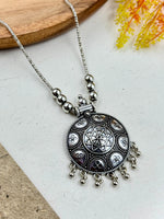 Load image into Gallery viewer, OXIDISED SILVER DESIGNER CHAIN PENDANT
