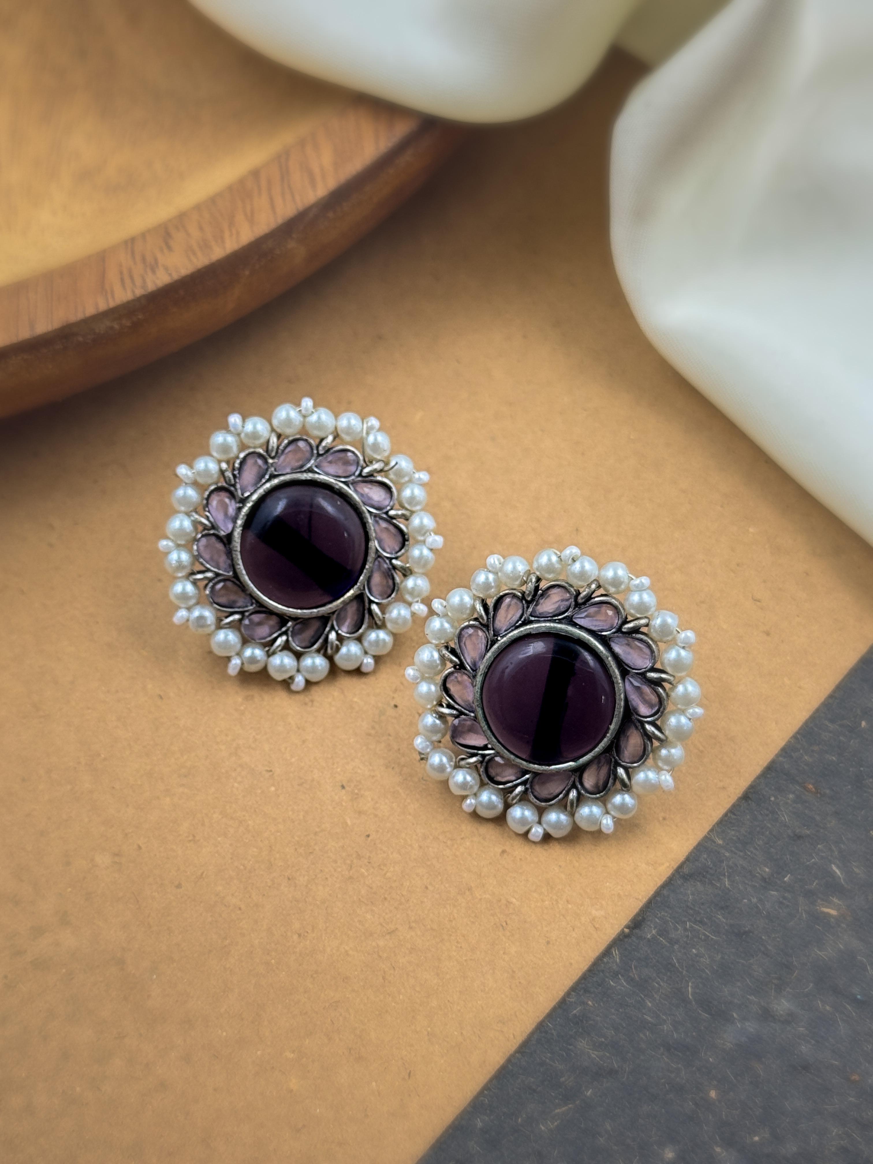 PARI OXIDISED STUD EARRINGS