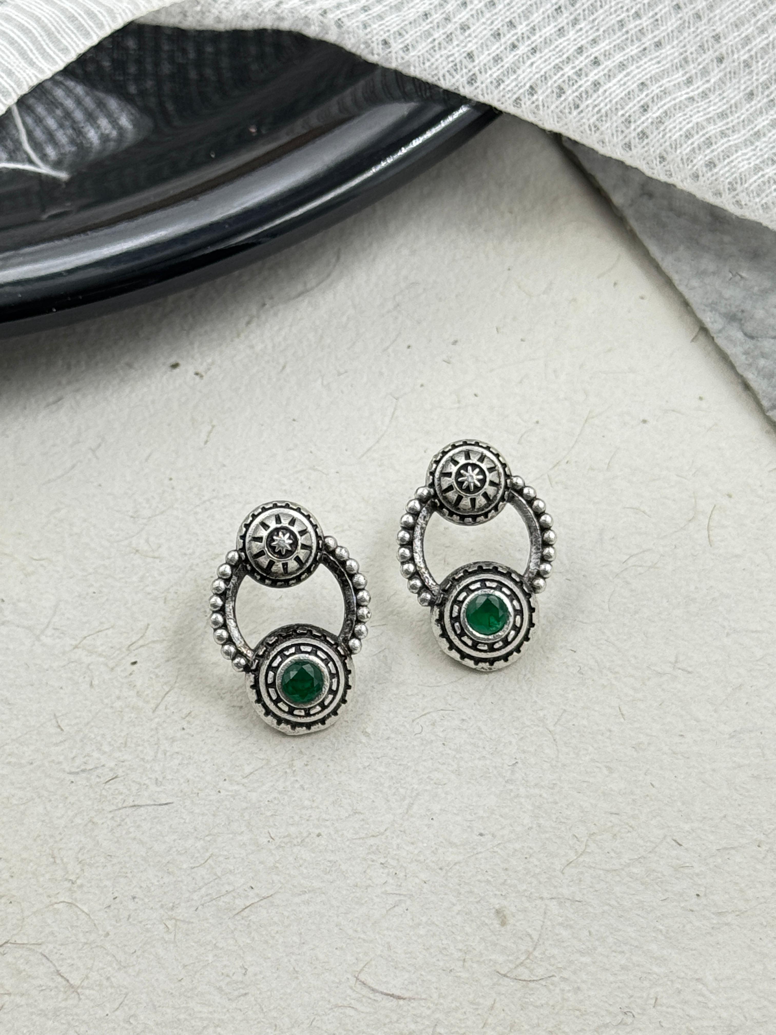 ANIKA OXIDISED STONE STUD EARRINGS