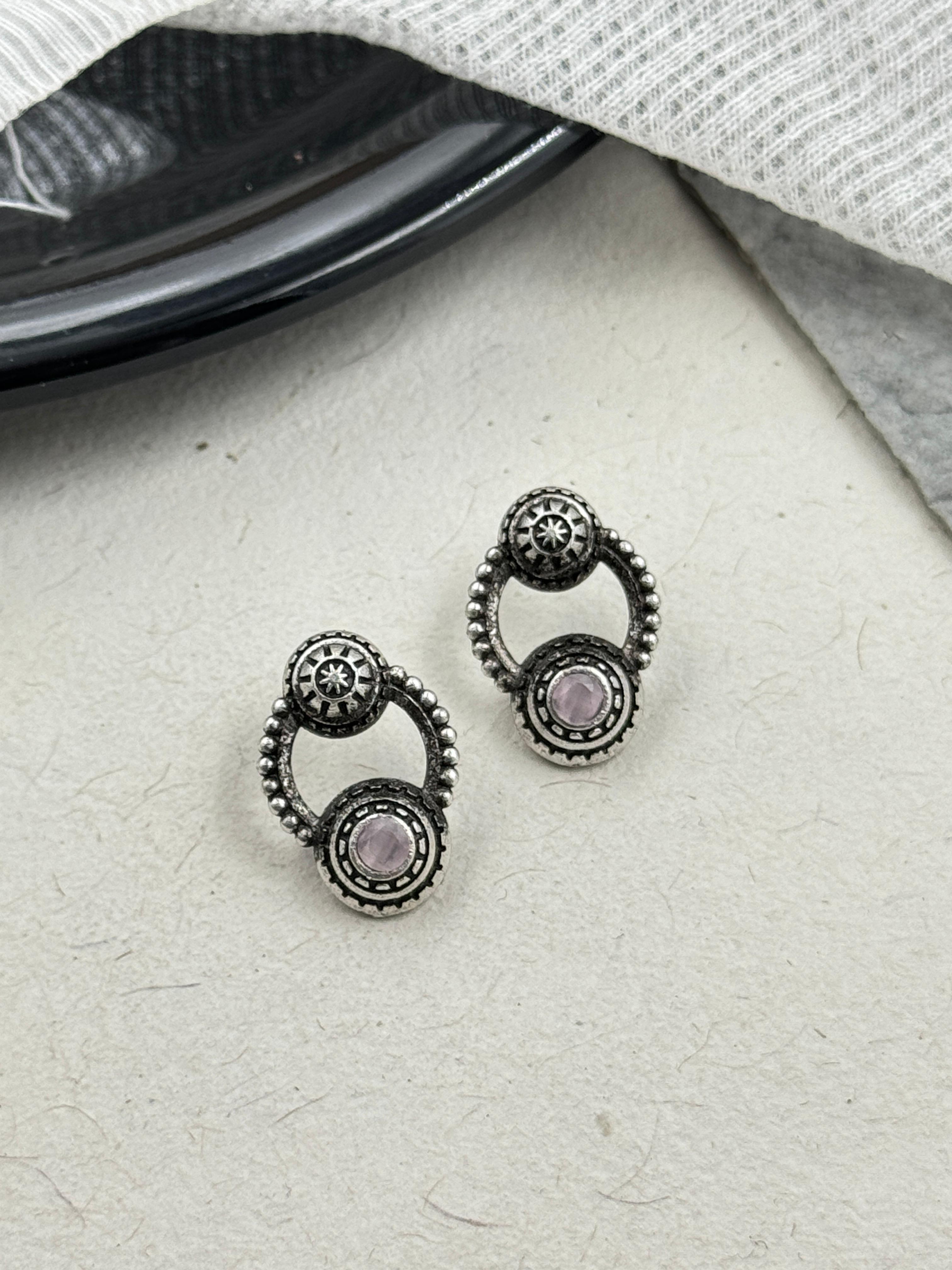 ANIKA OXIDISED STONE STUD EARRINGS