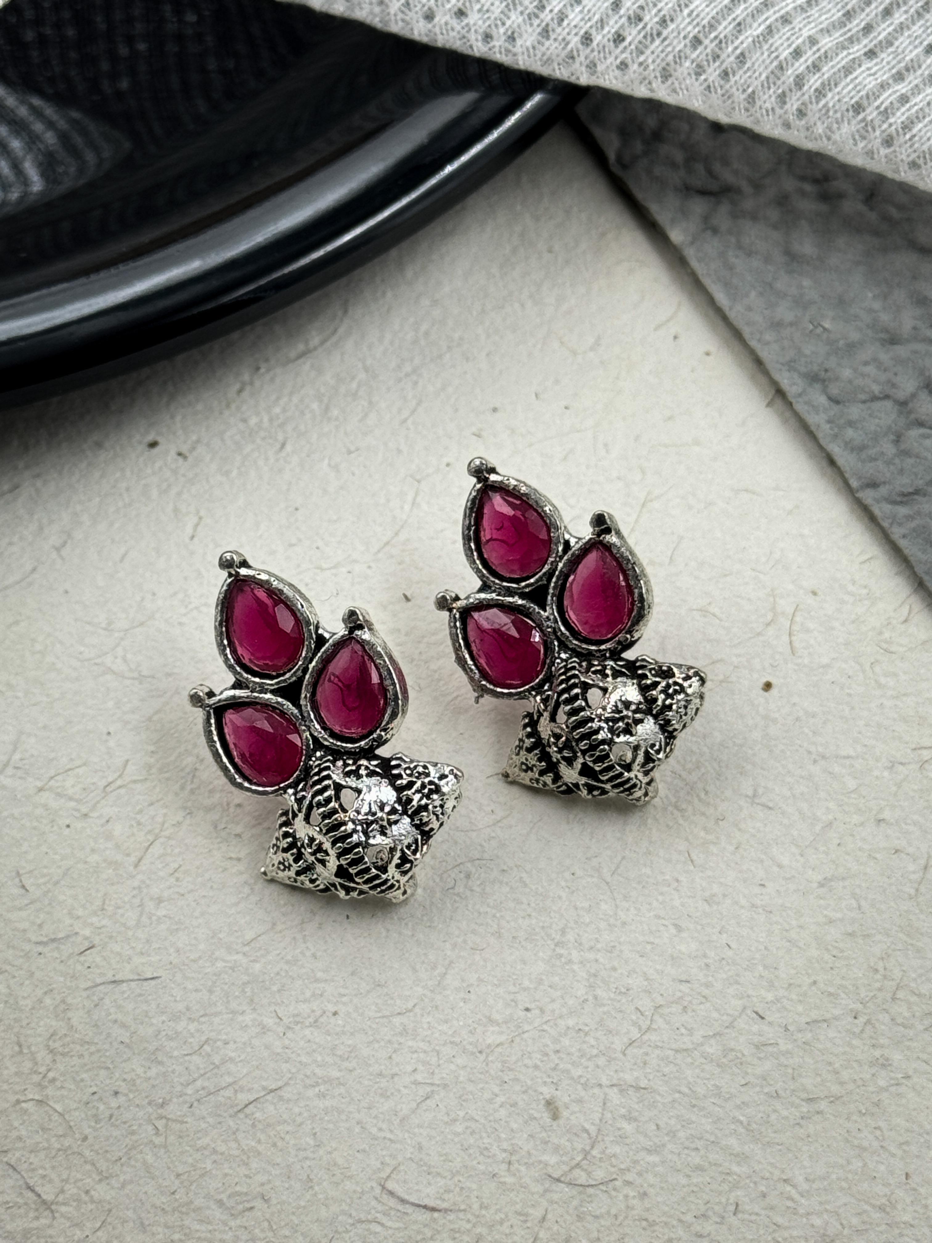 AMARA OXIDISED STONE STUD EARRINGS