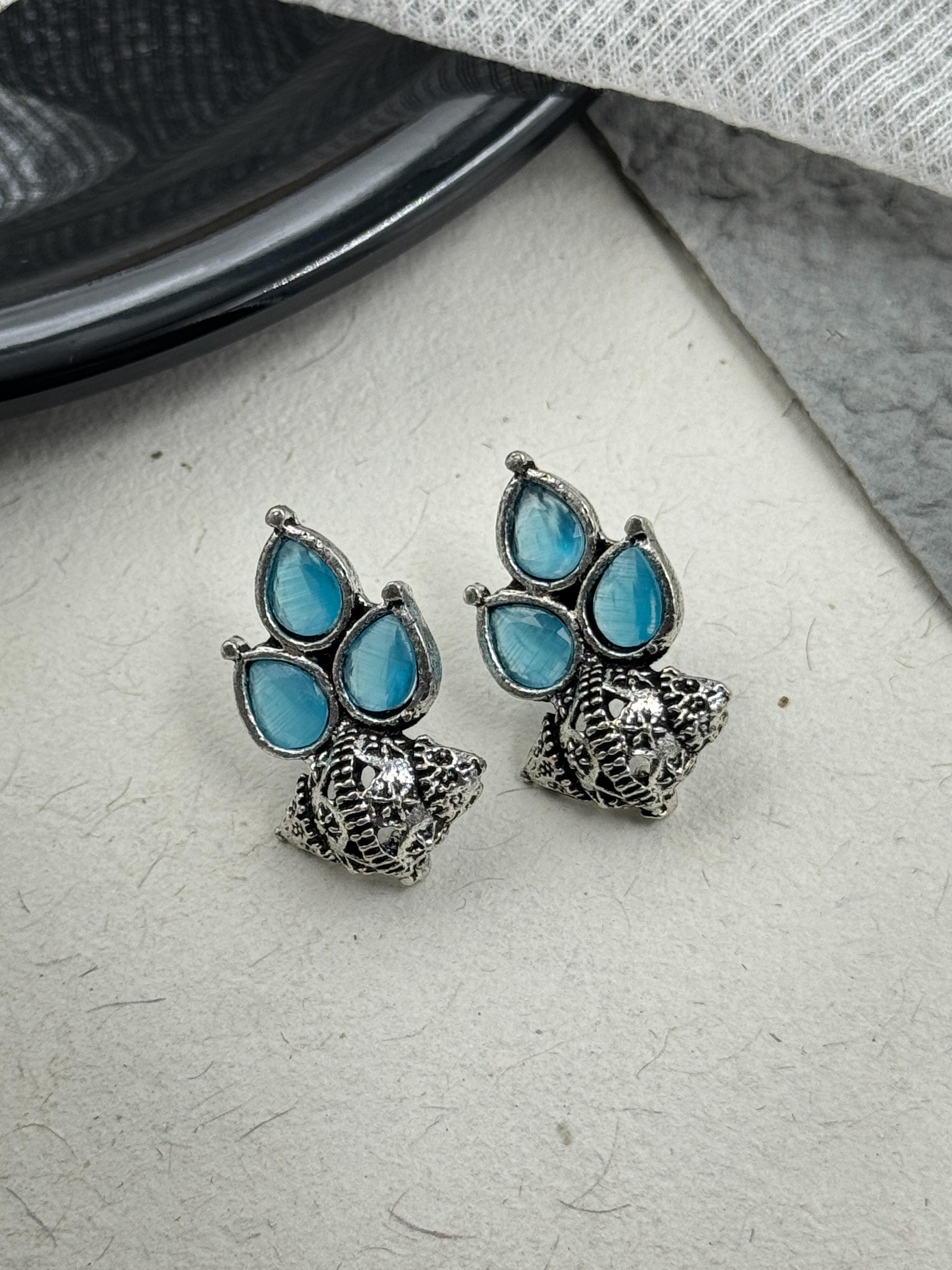 AMARA OXIDISED STONE STUD EARRINGS