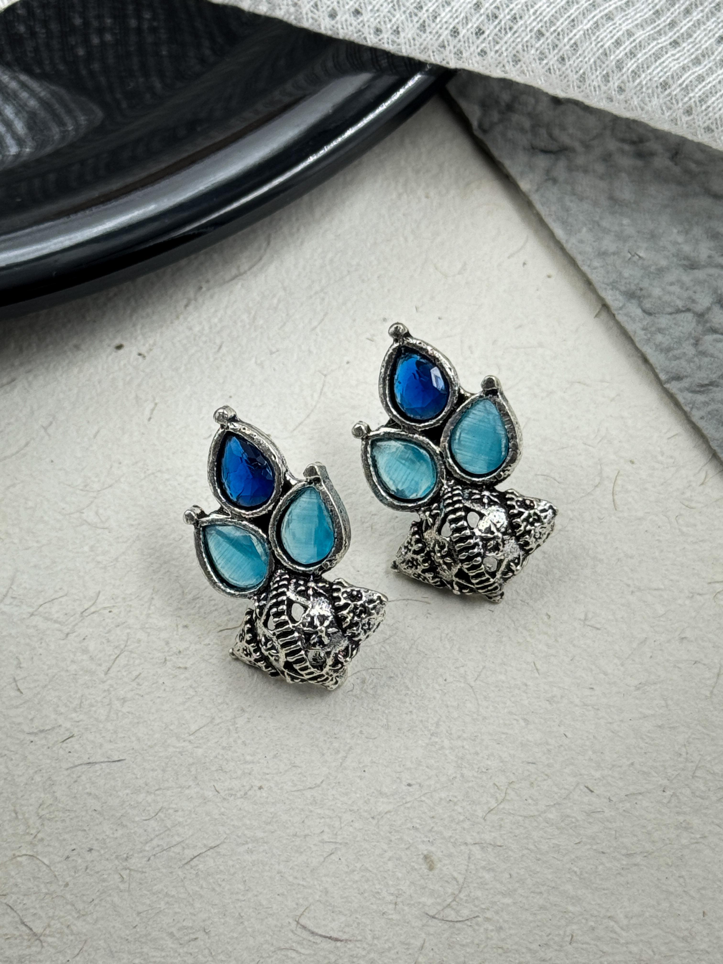 AMARA OXIDISED STONE STUD EARRINGS