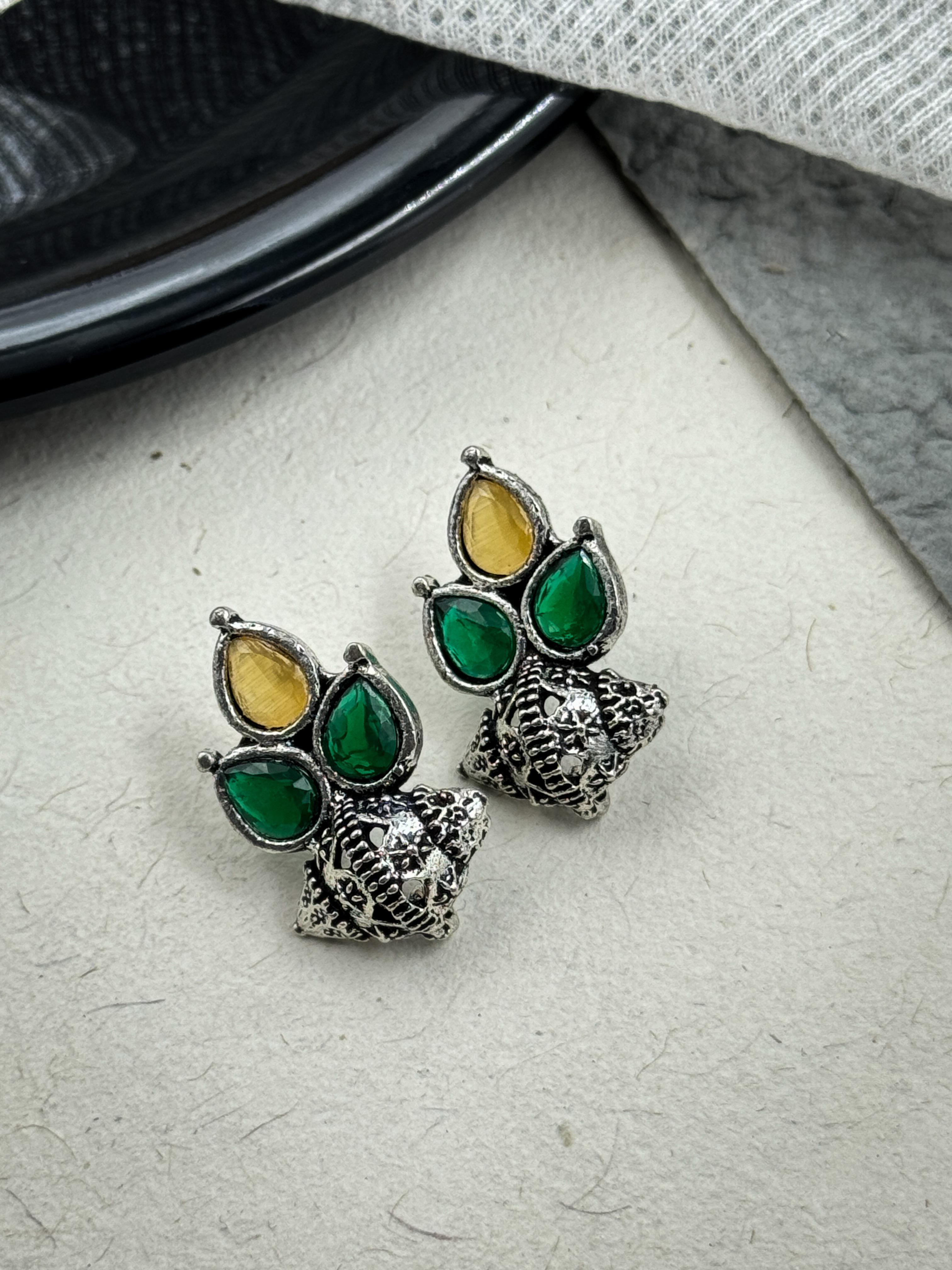 AMARA OXIDISED STONE STUD EARRINGS