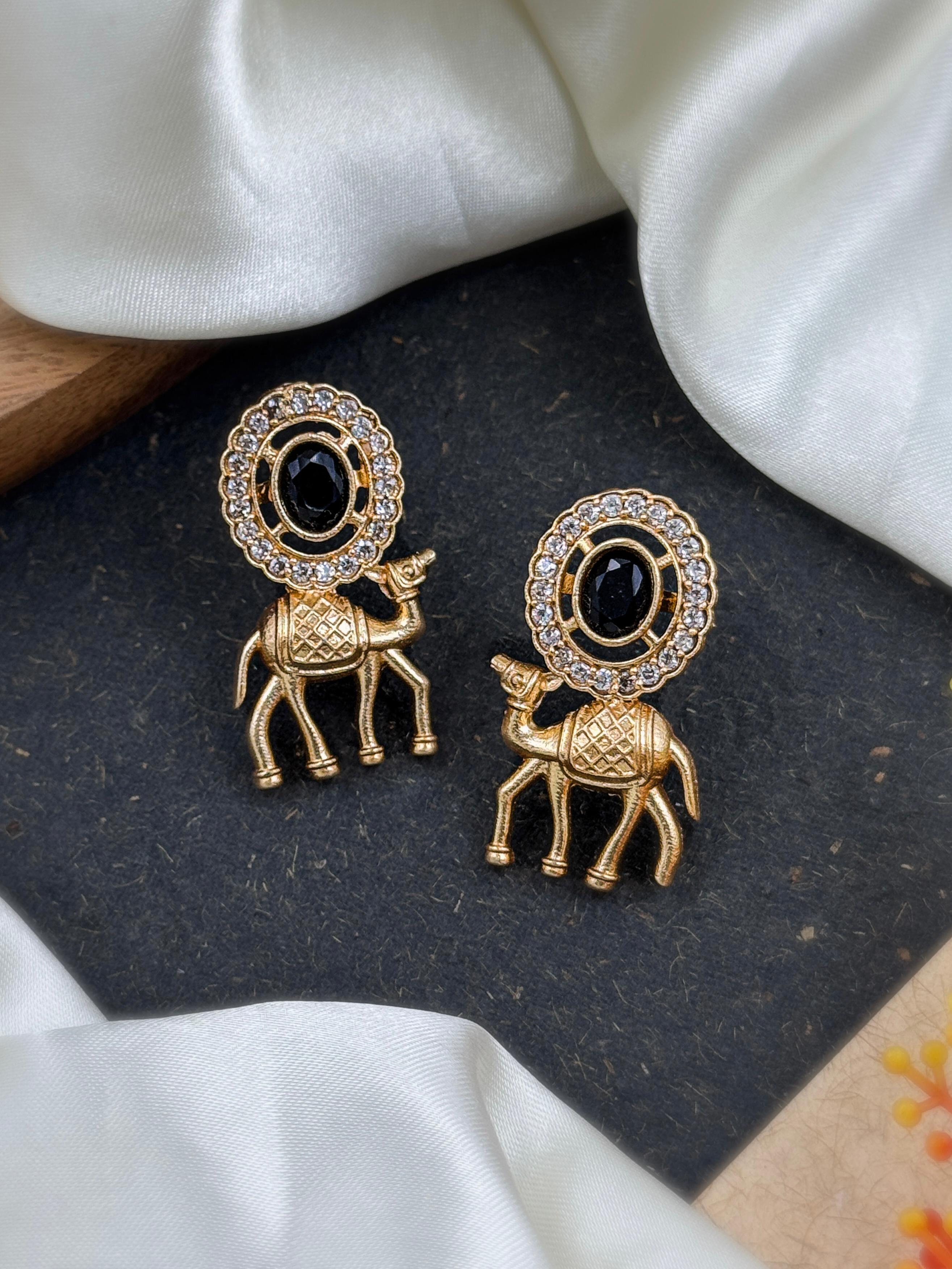 Rosegold Stone Stud Earrings