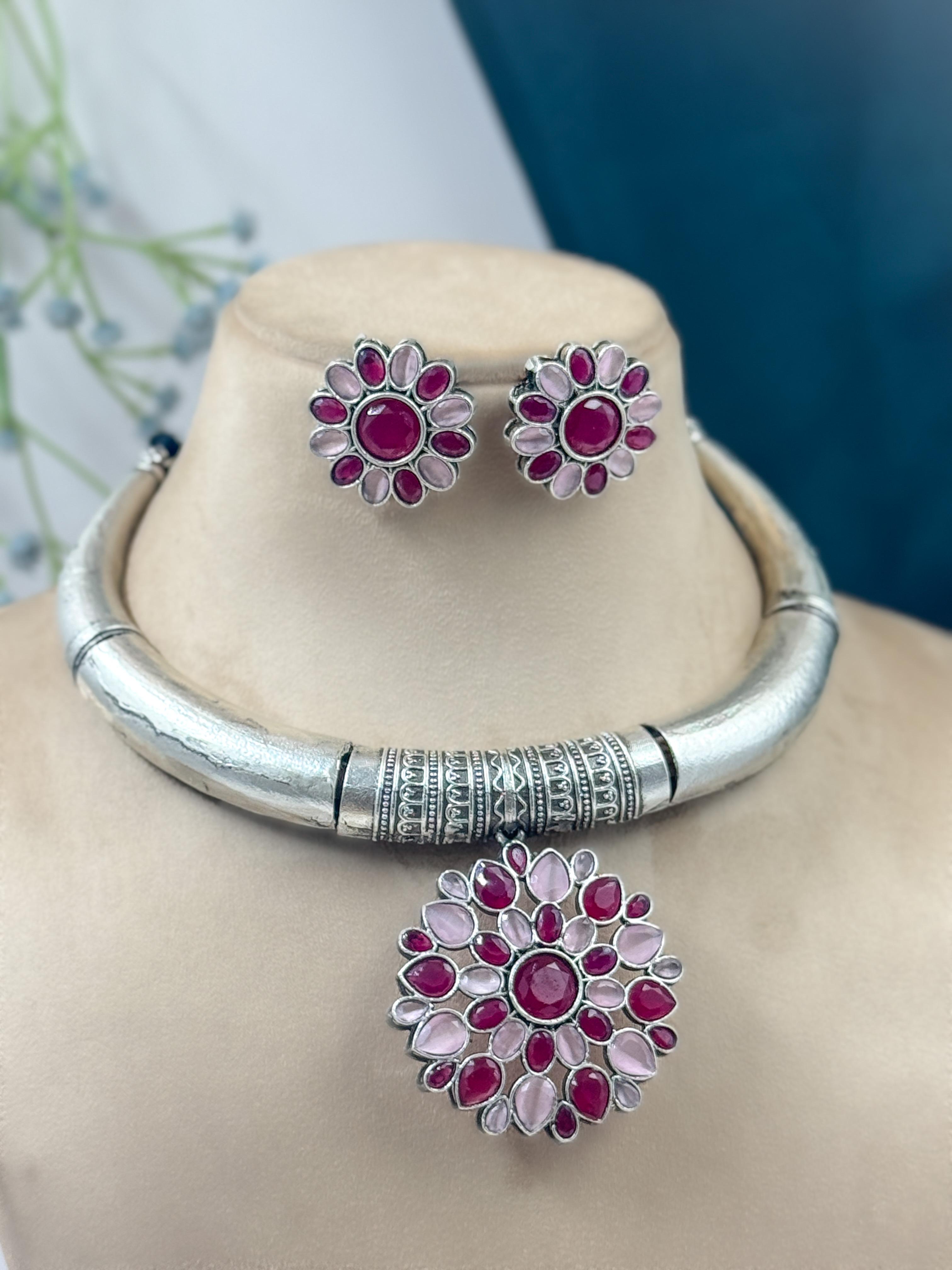 Rahi Stone Necklace Set