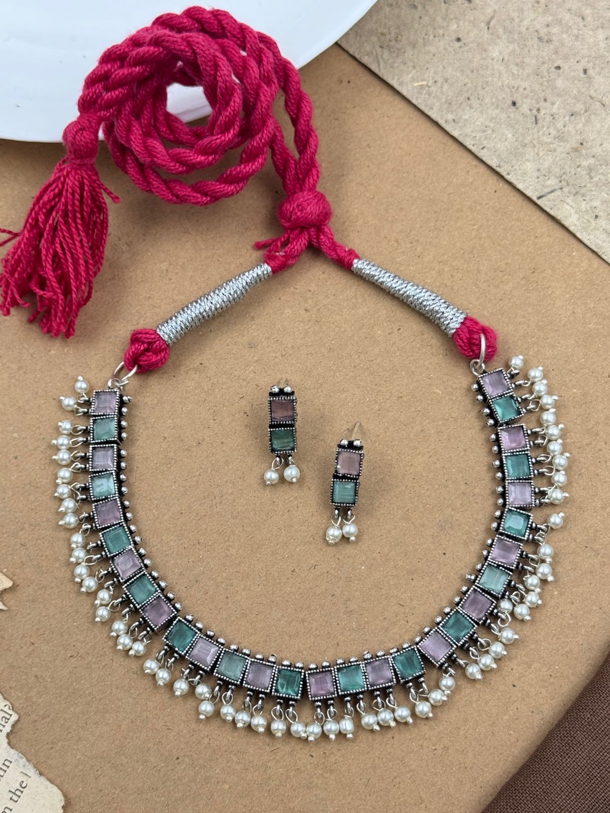 Vedika Stone Necklace Set