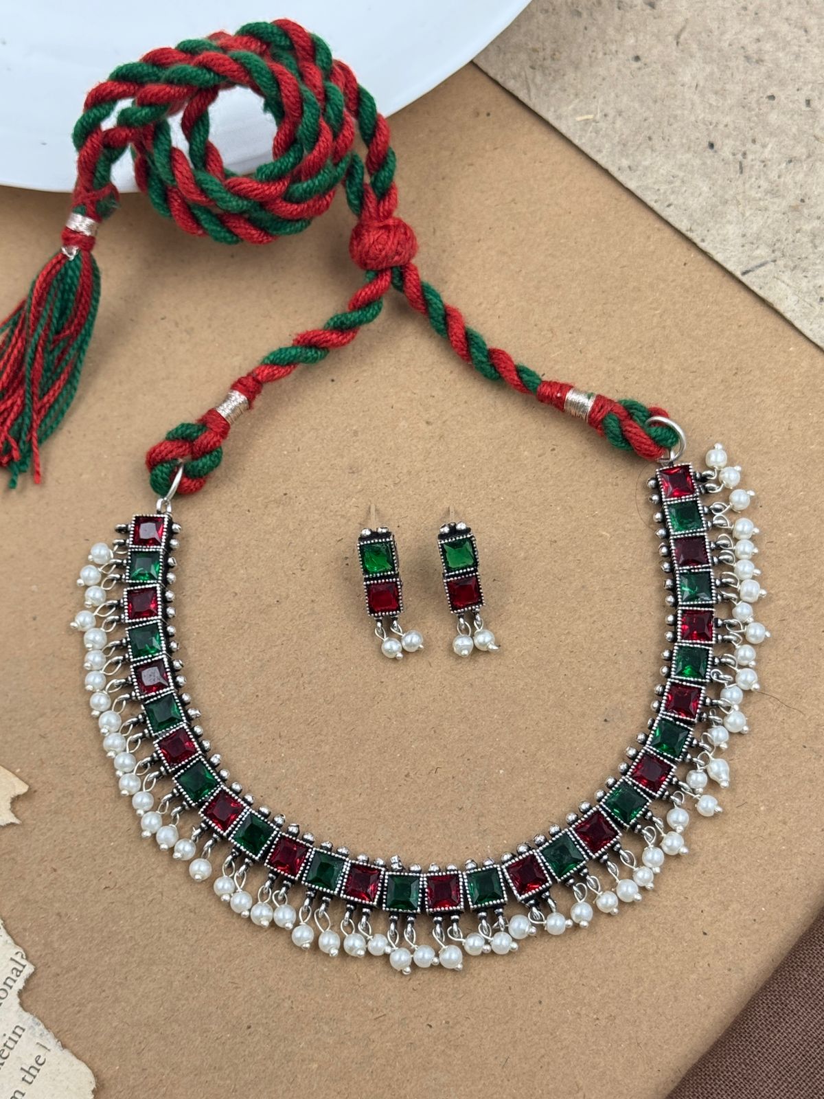 Vedika Stone Necklace Set