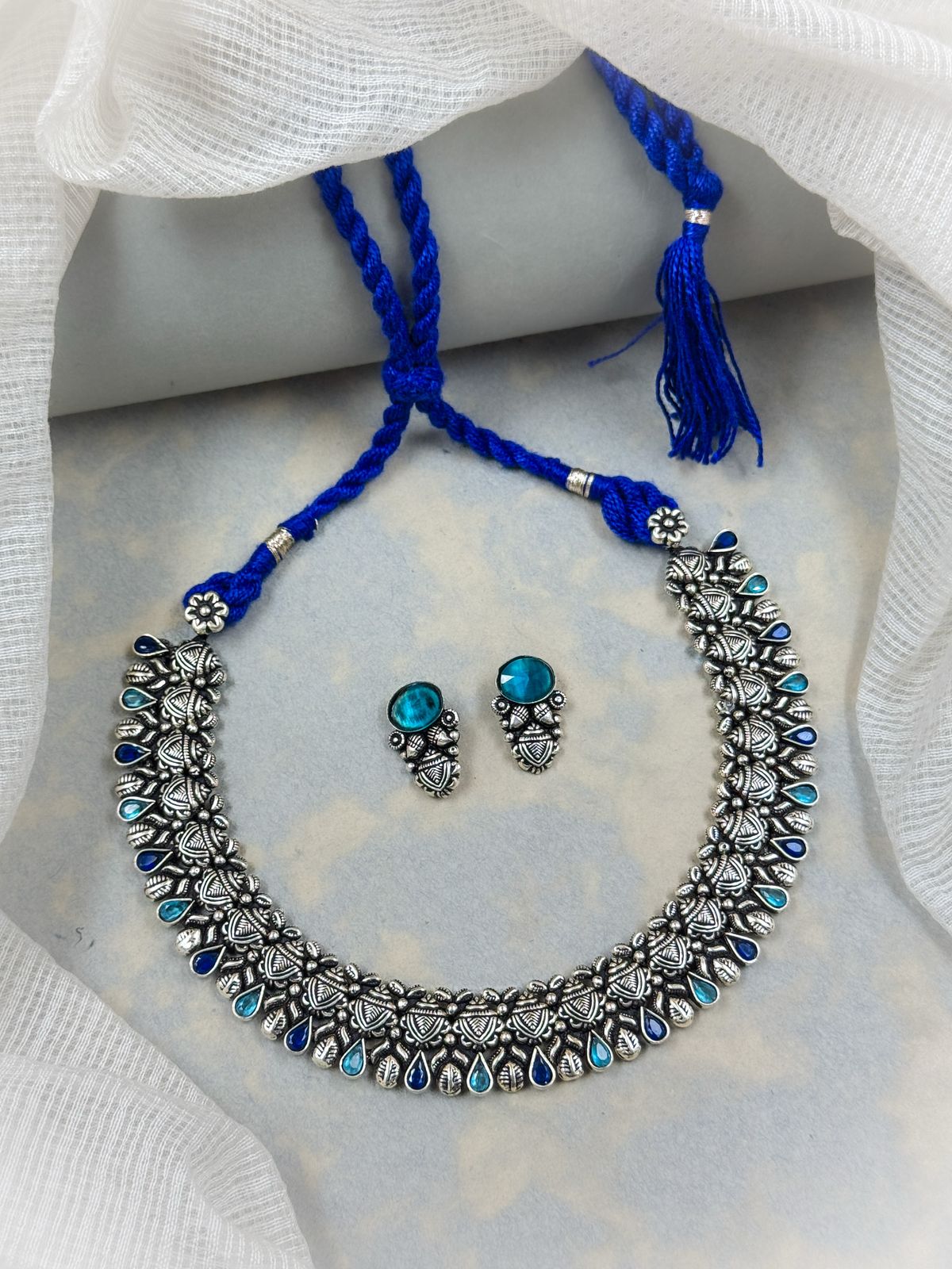 SAACHI HANDMADE STONE NECKLACE SET
