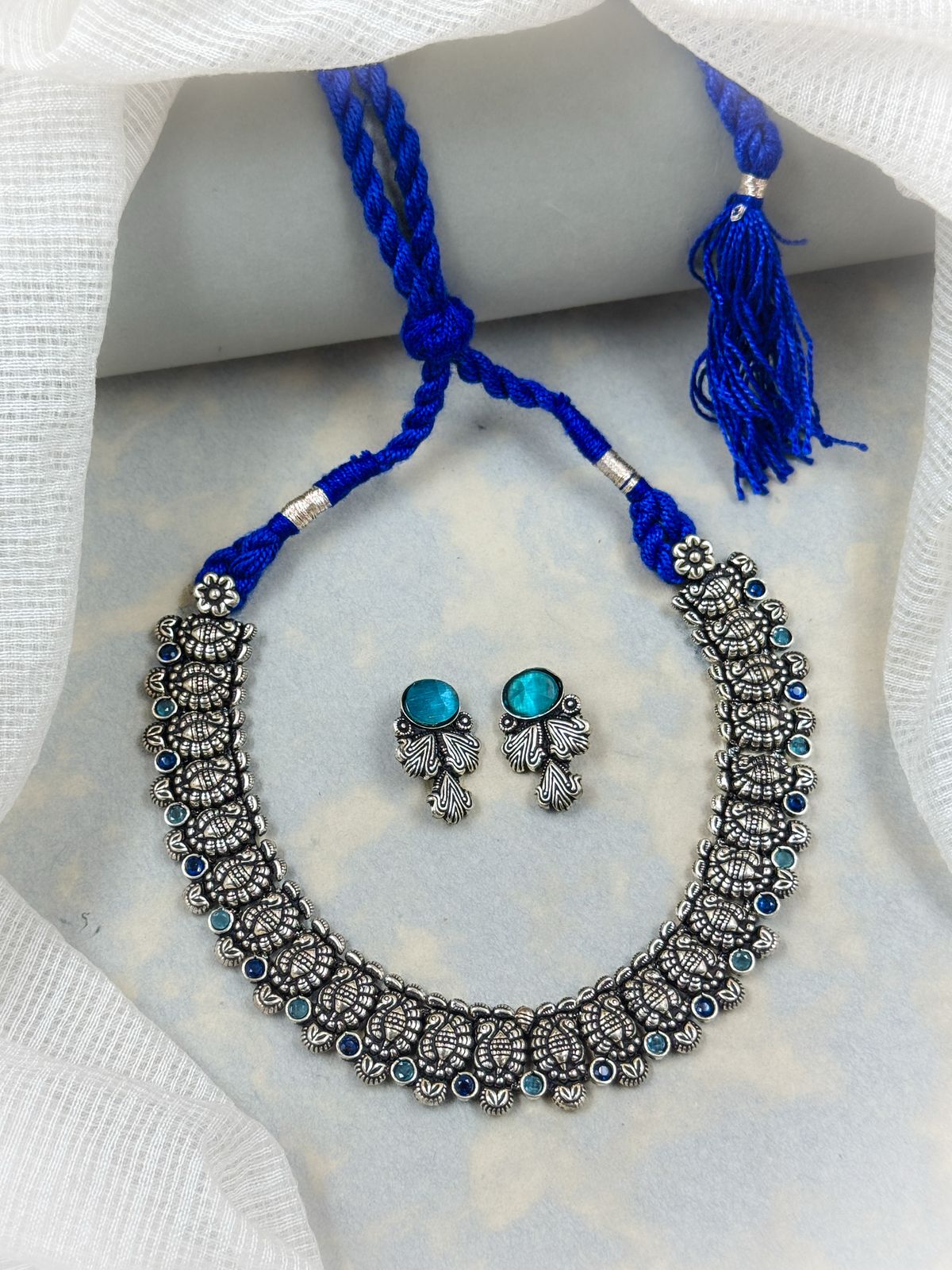 NITYA HANDMADE STONE NECKLACE SET