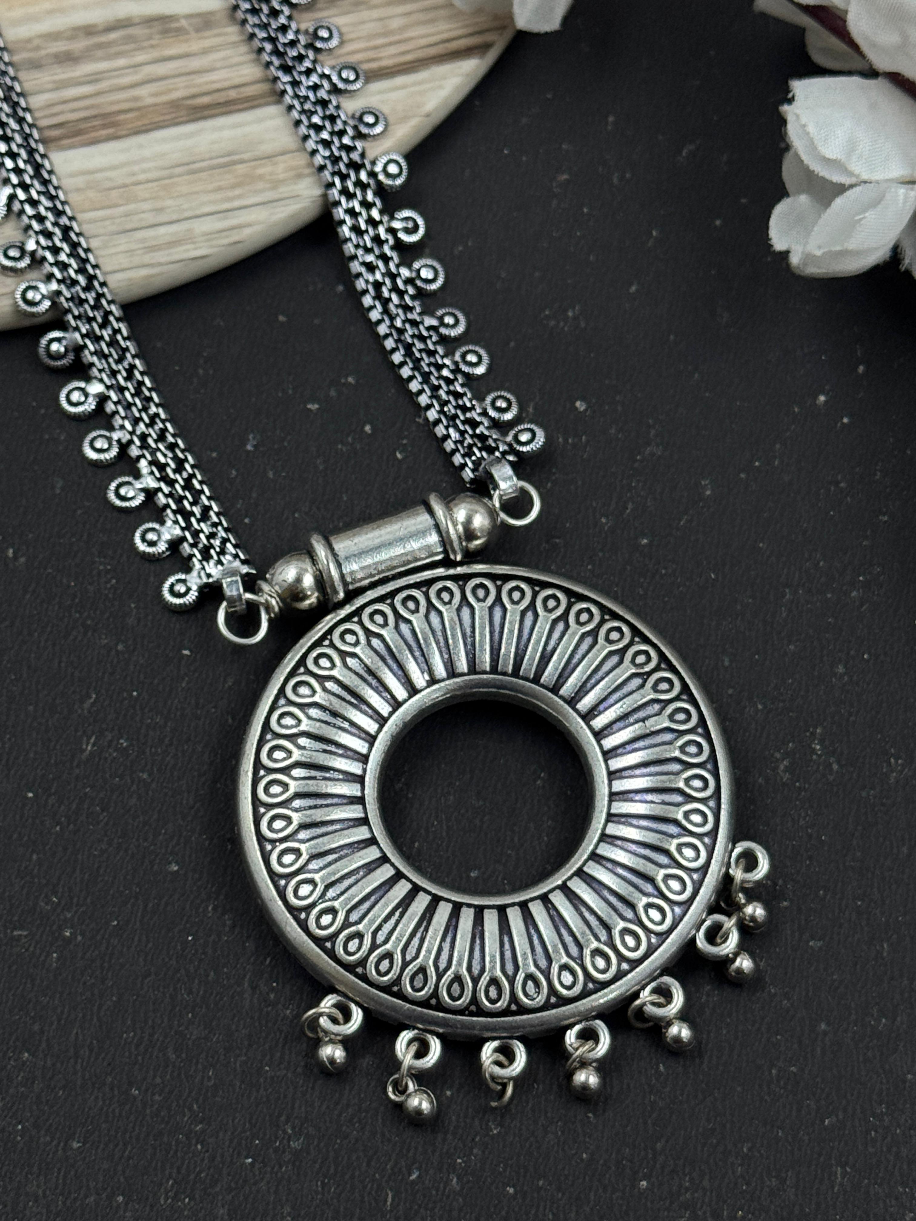 PAKHI 7 PIECE CHAIN PENDANT JEWELLERY SET COMBO