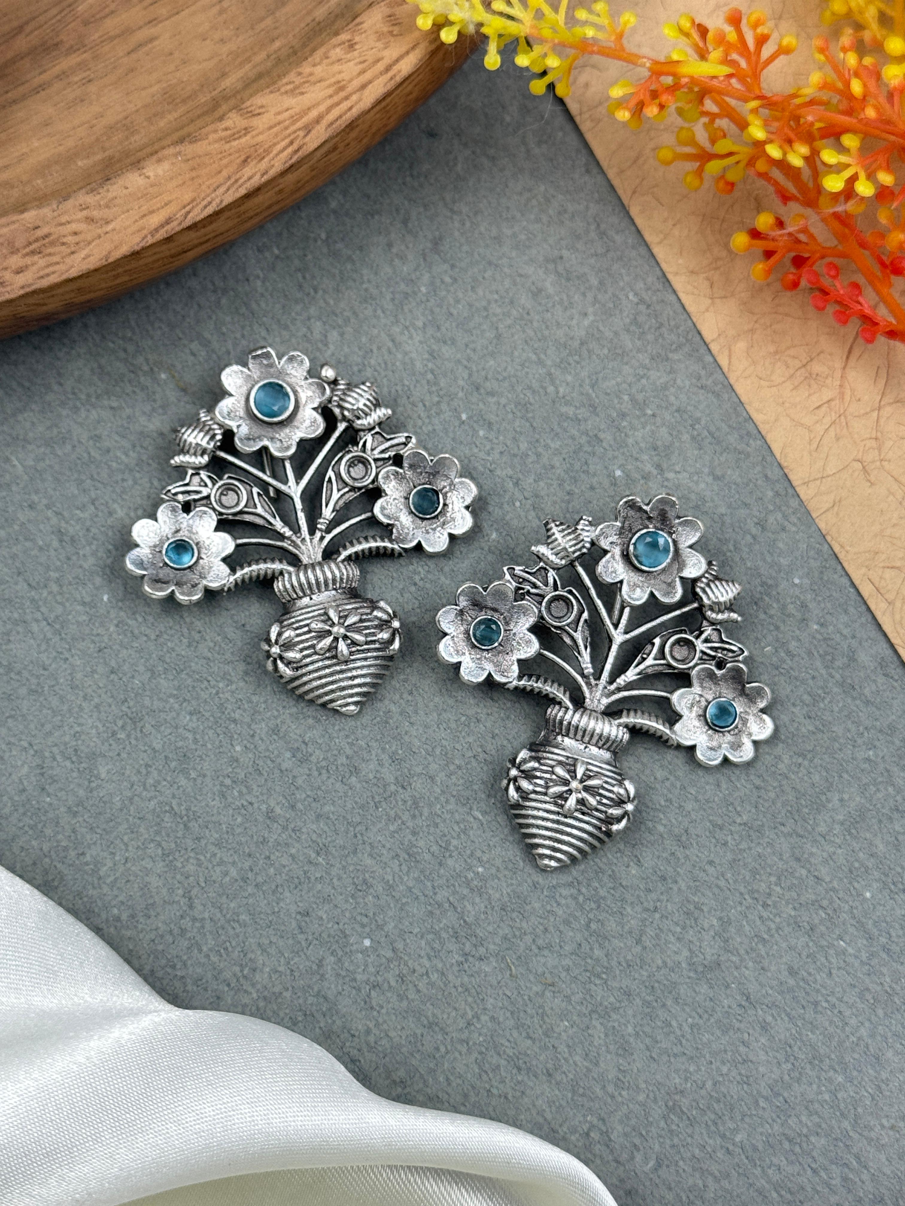 UNIQUE FLORAL POT STUD EARRINGS