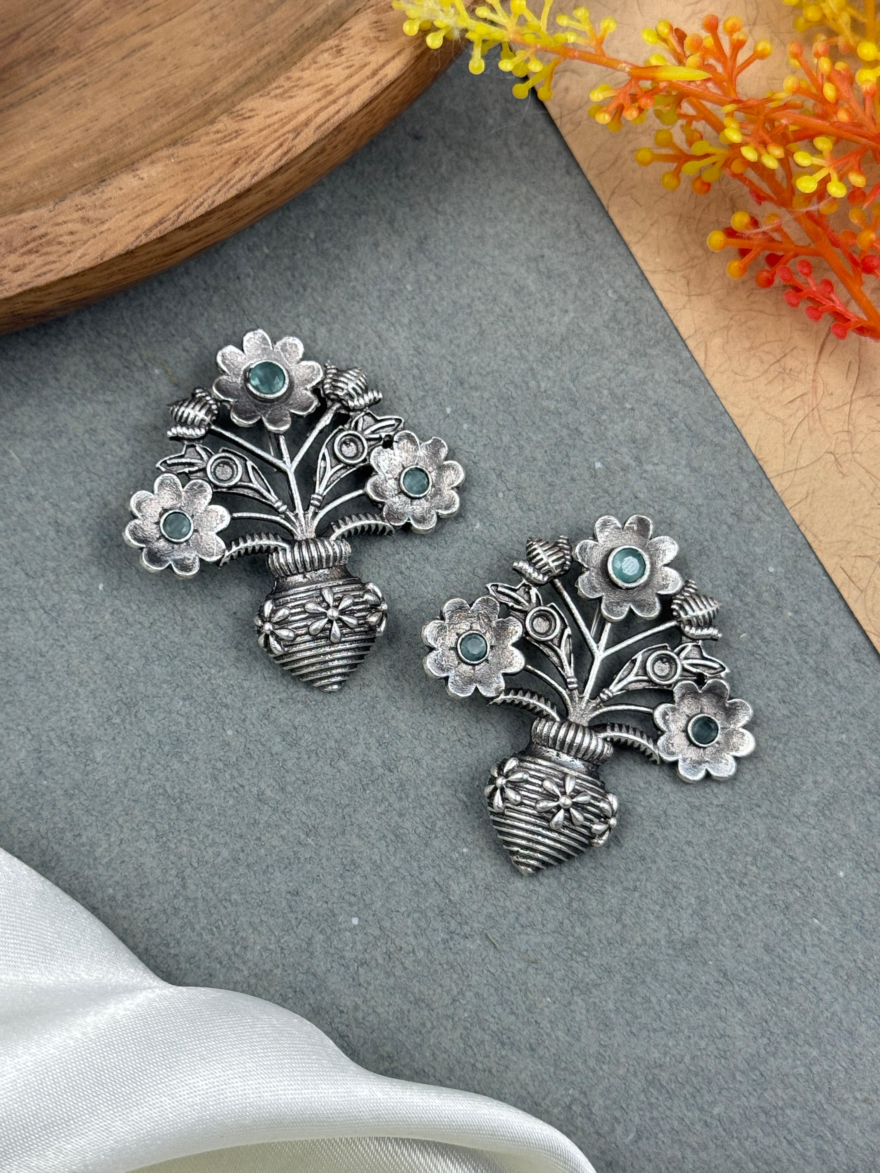 UNIQUE FLORAL POT STUD EARRINGS