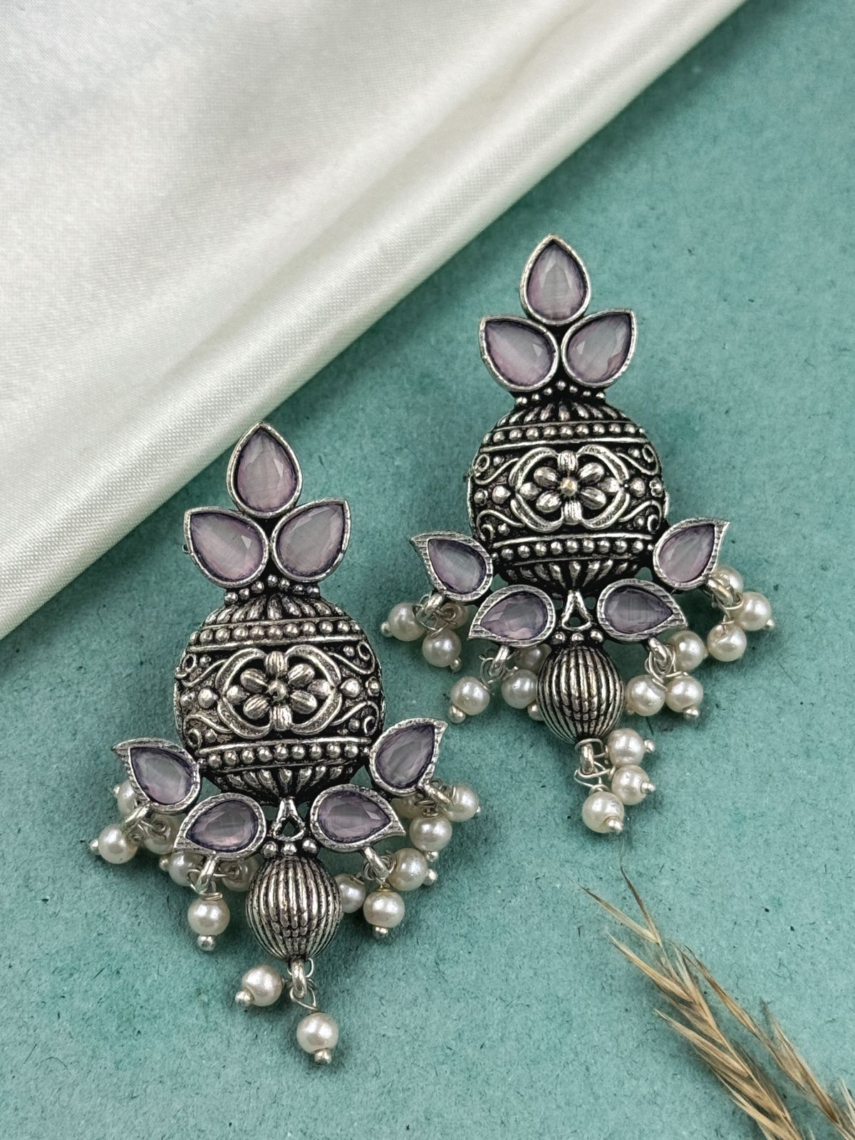 ANANYA DANGLER EARRINGS