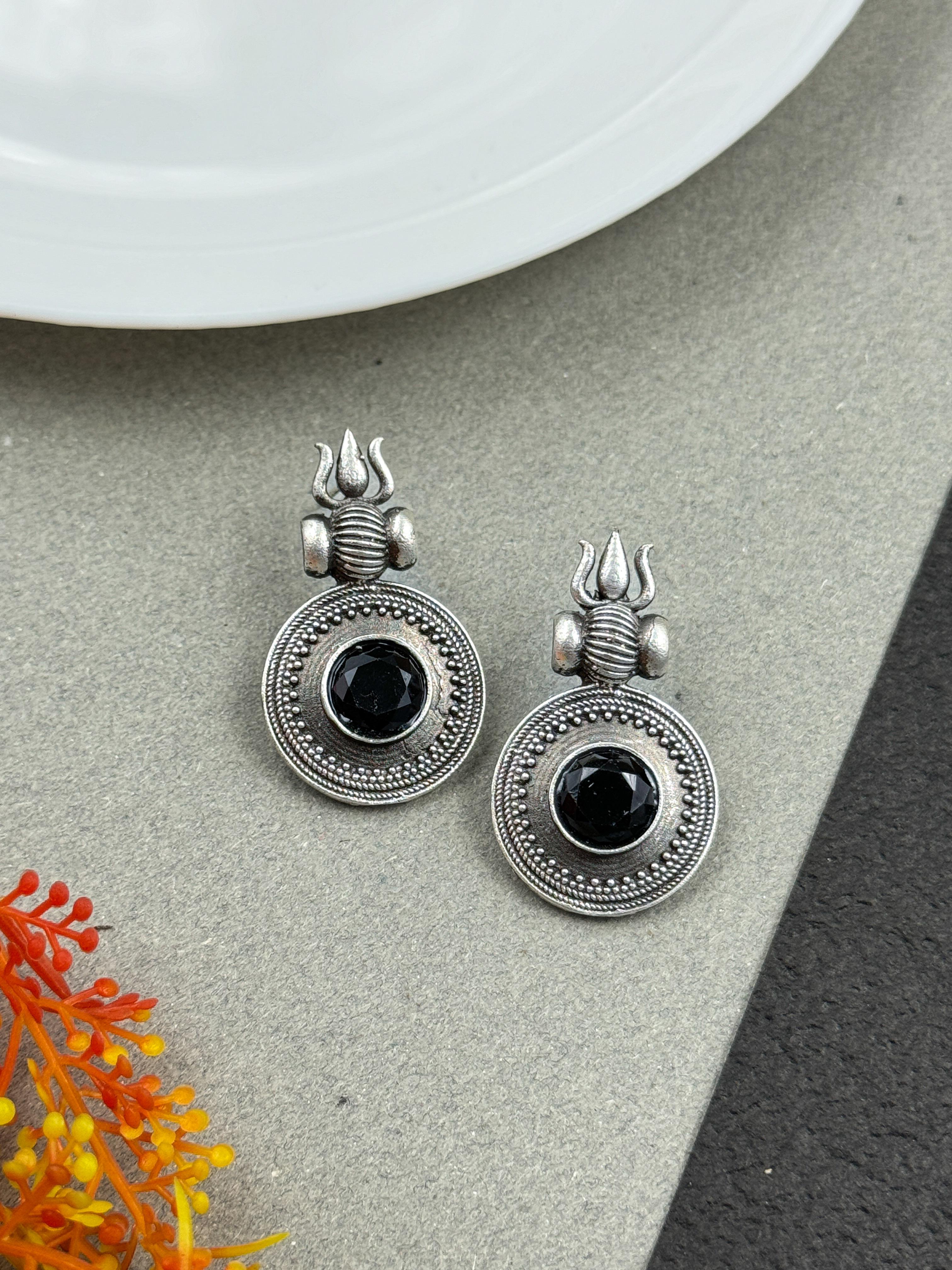 CHARU SILVER LOOKALIKE STONE STUD EARRINGS