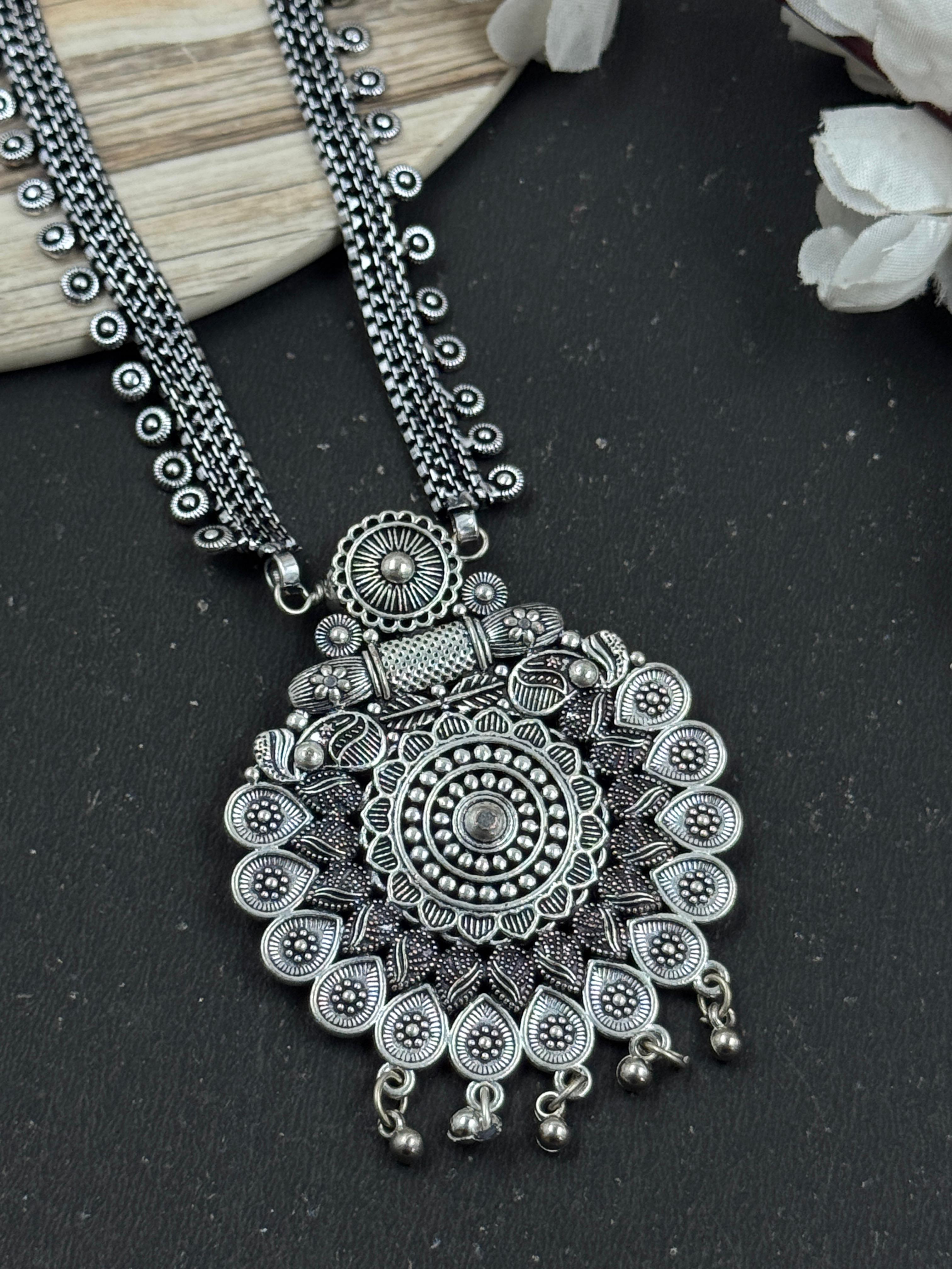 RADHIKA 7 PIECE CHAIN PENDANT JEWELLERY SET COMBO