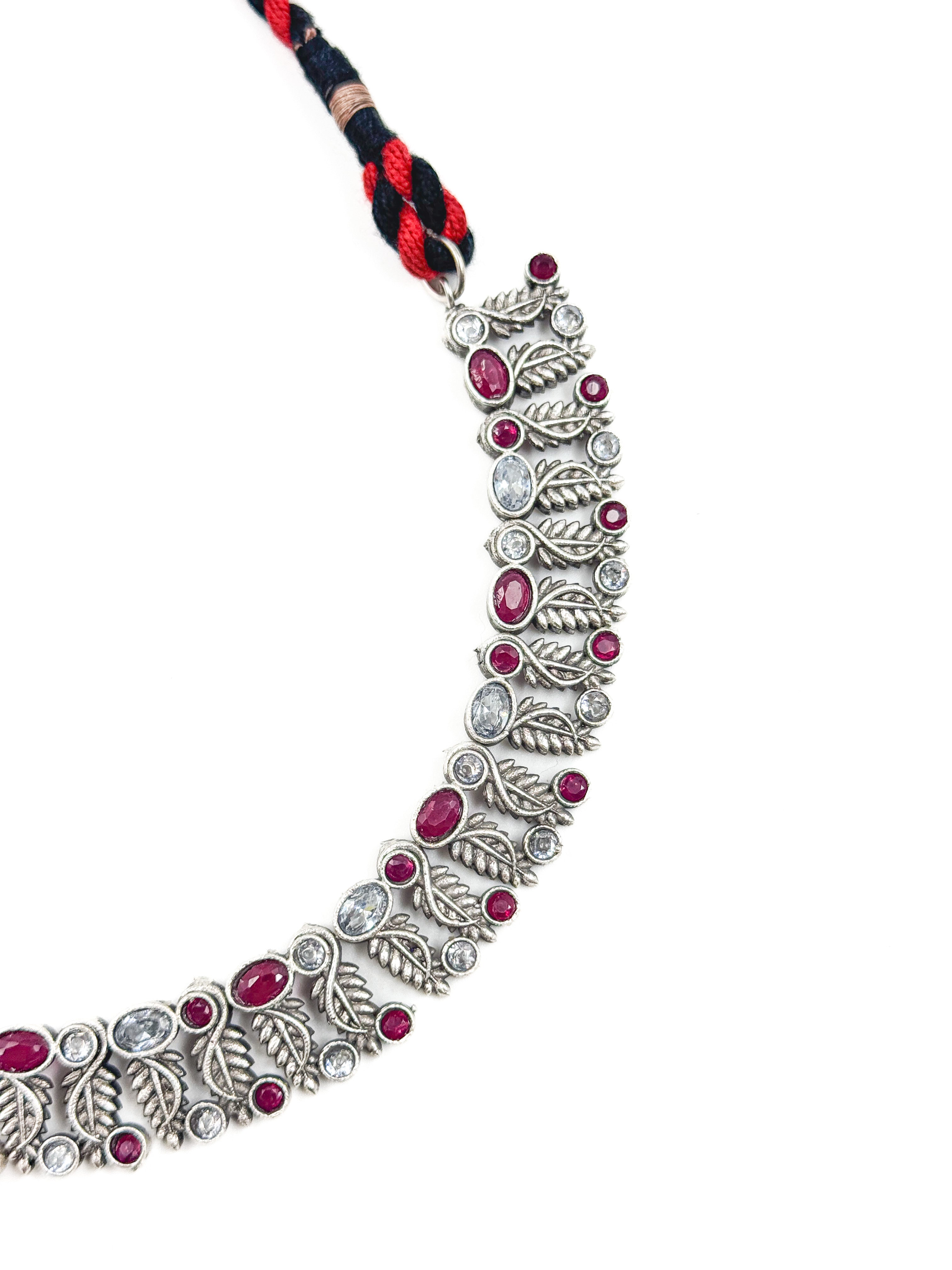 NAVYA STONE NECKLACE SET