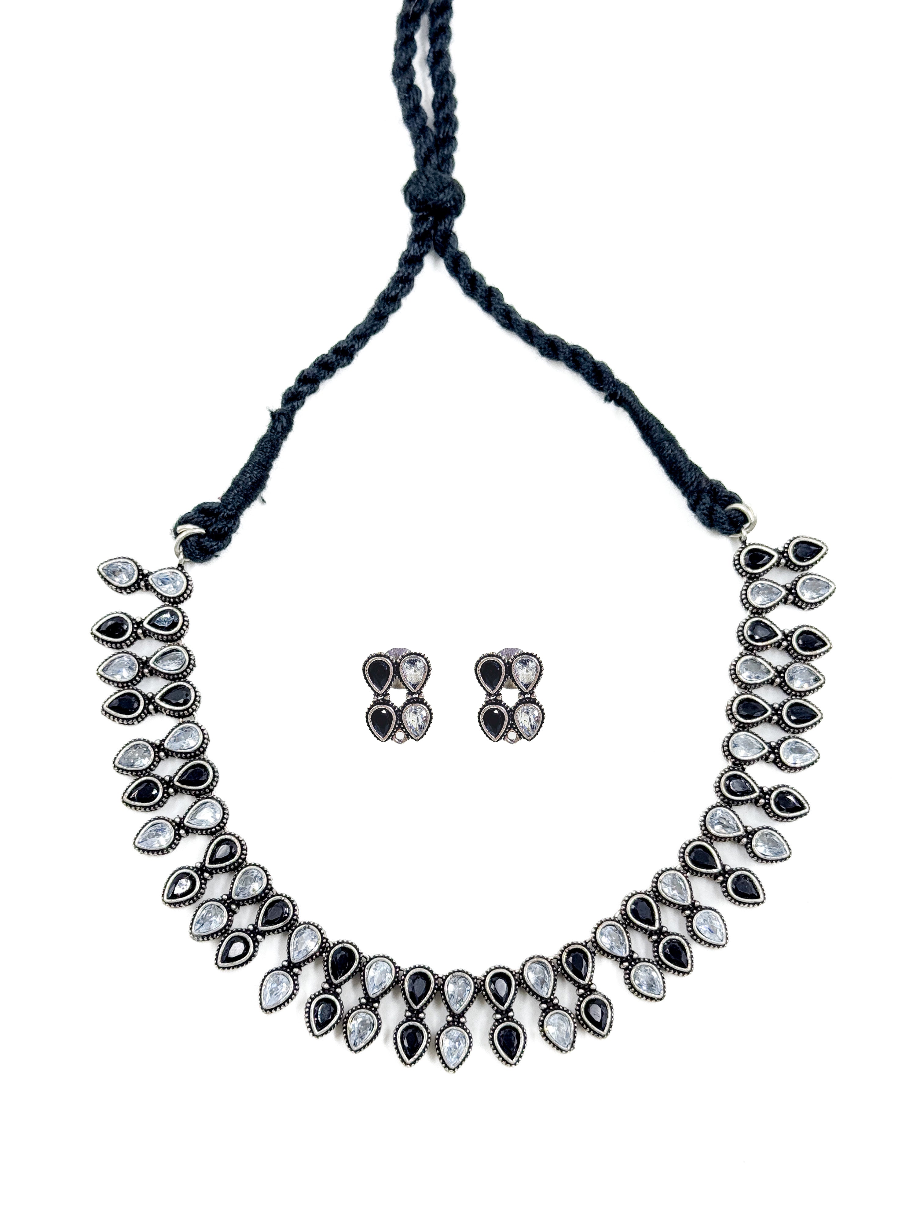 Jiyana Stone Necklace Set