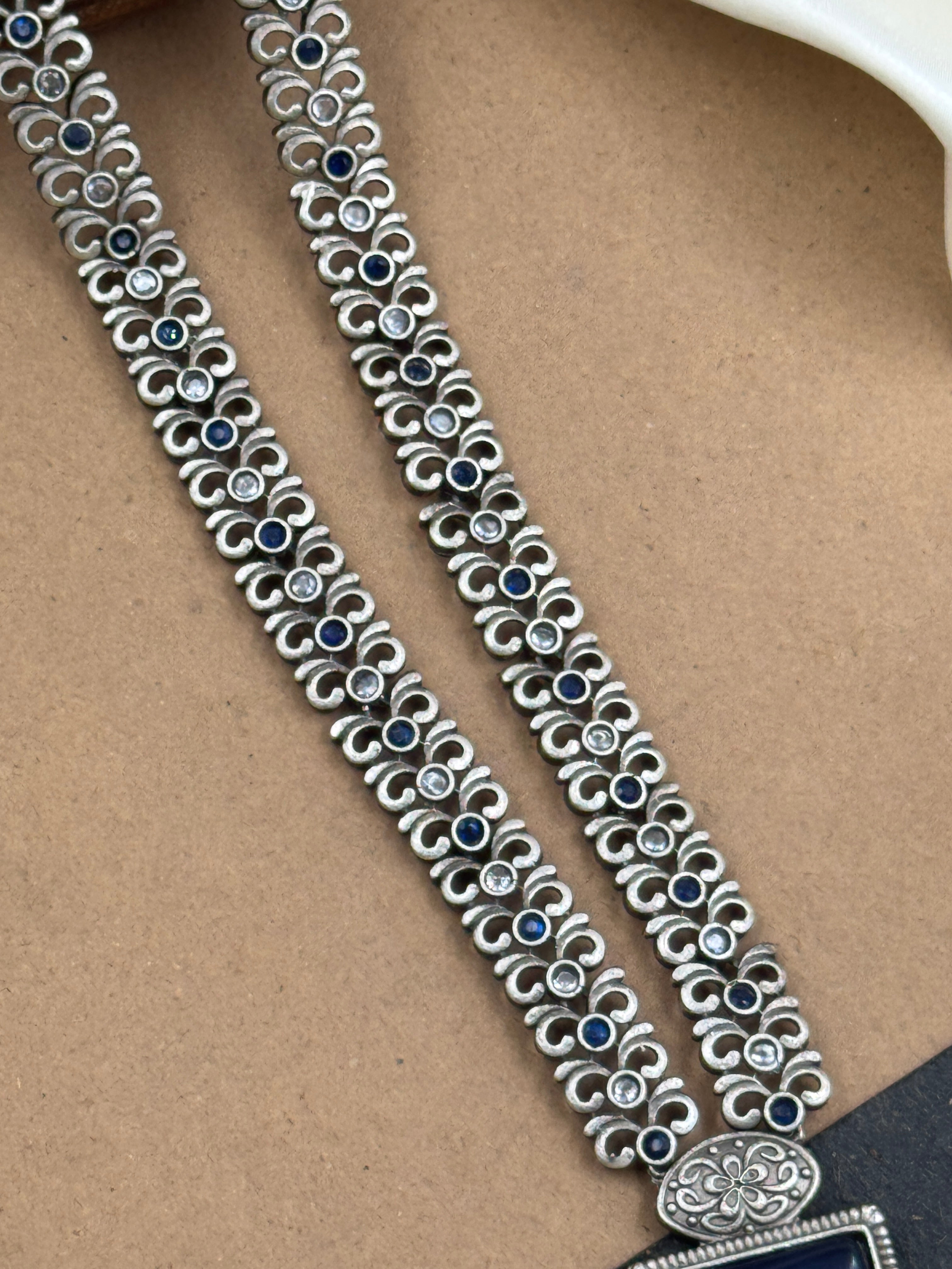 Bella Stone Necklace Set