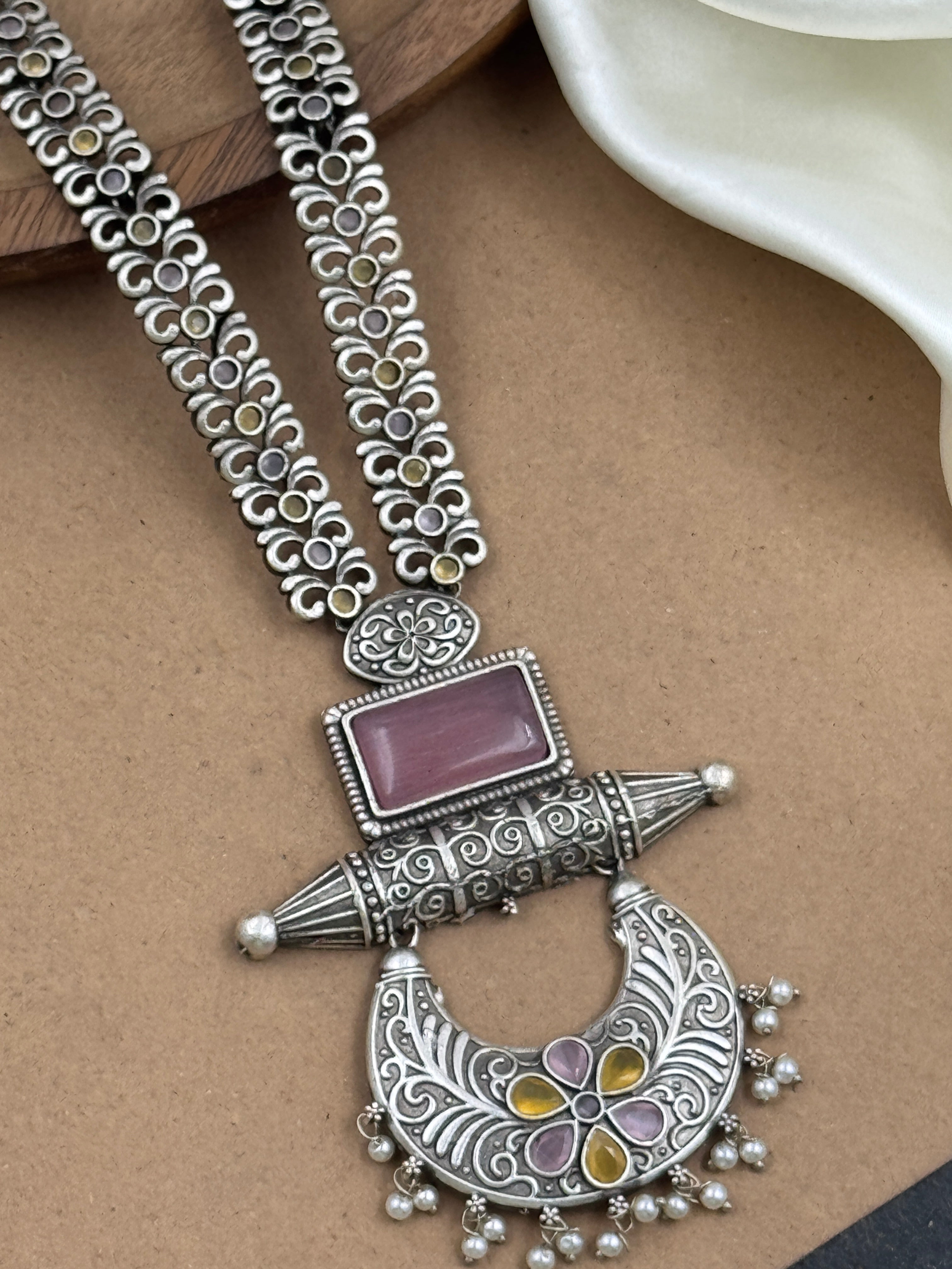 Bella Stone Necklace Set