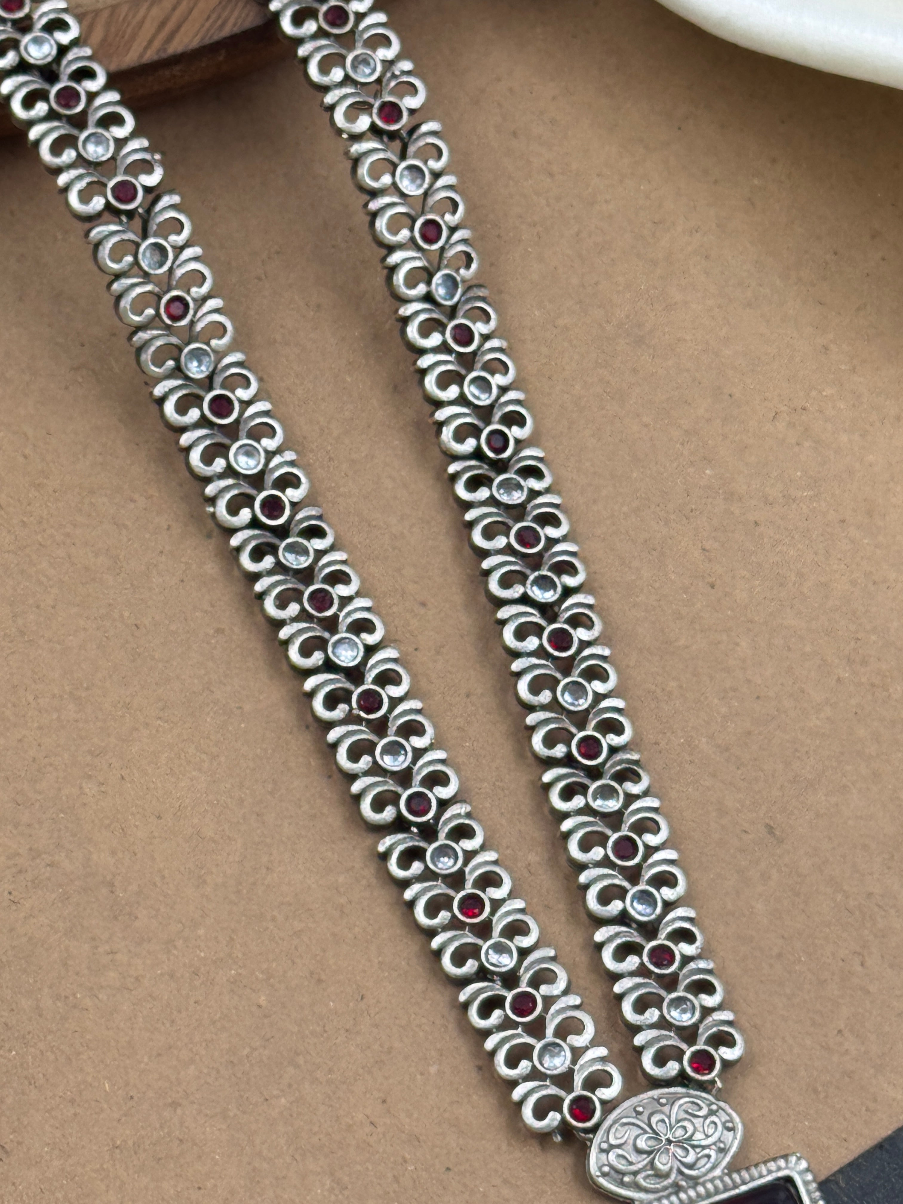 Bella Stone Necklace Set