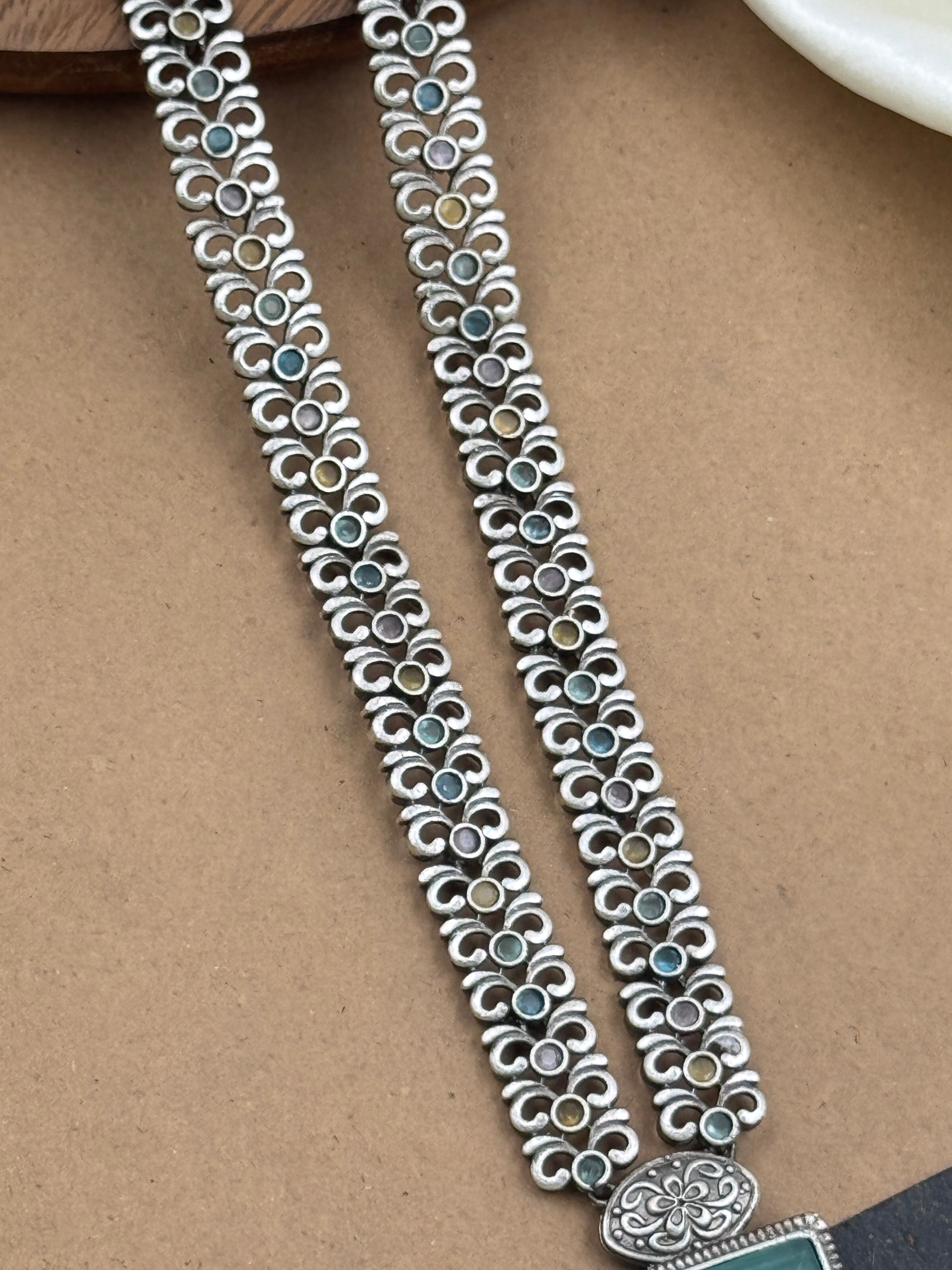 Bella Stone Necklace Set