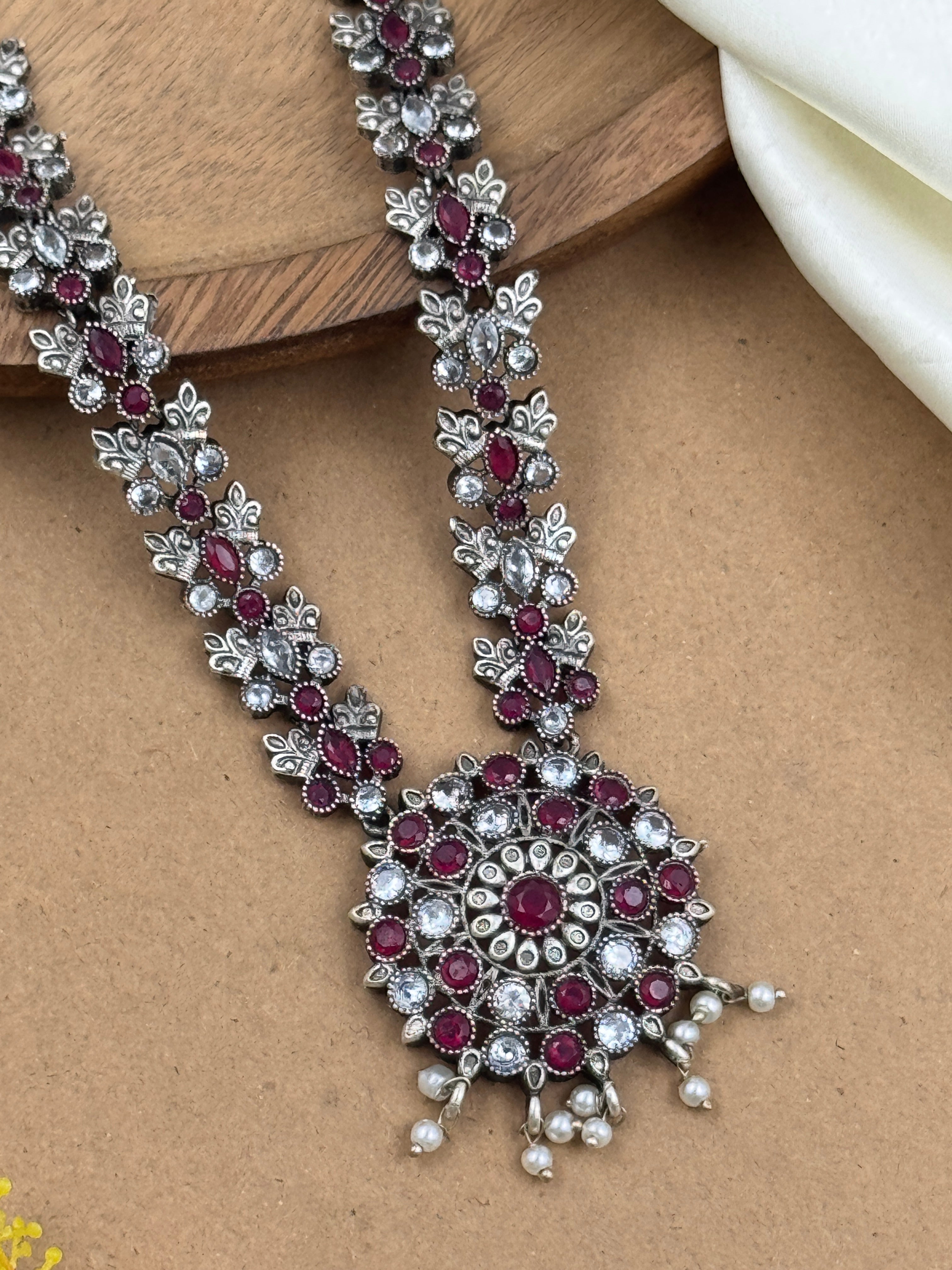 Lily Stone Necklace Set