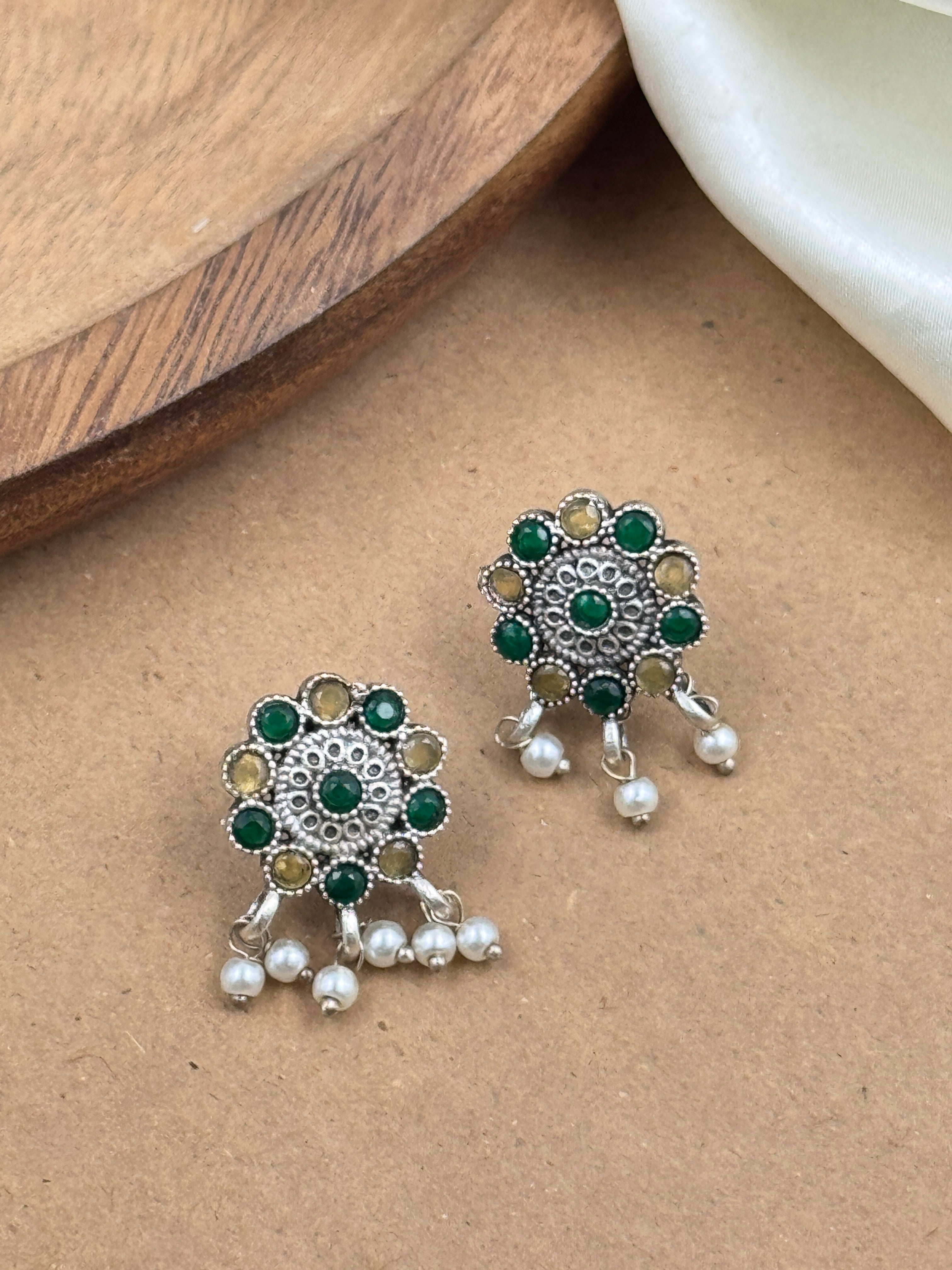 Lily Stone Necklace Set