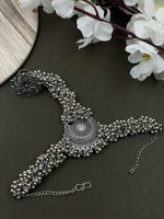 Load image into Gallery viewer, OXIDISED SILVER GHUNGROO FINGER RING BRACELET KADA