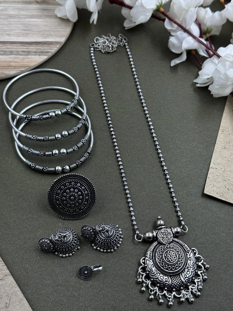 Nidhi 5 PieceJewellery Set