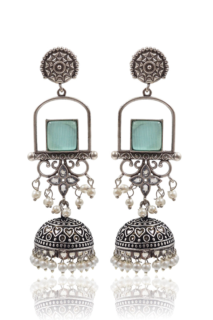Aanvi Jhumka Earrings