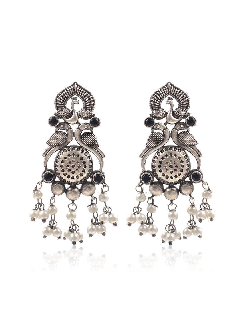 KEYA DANGLER EARRINGS