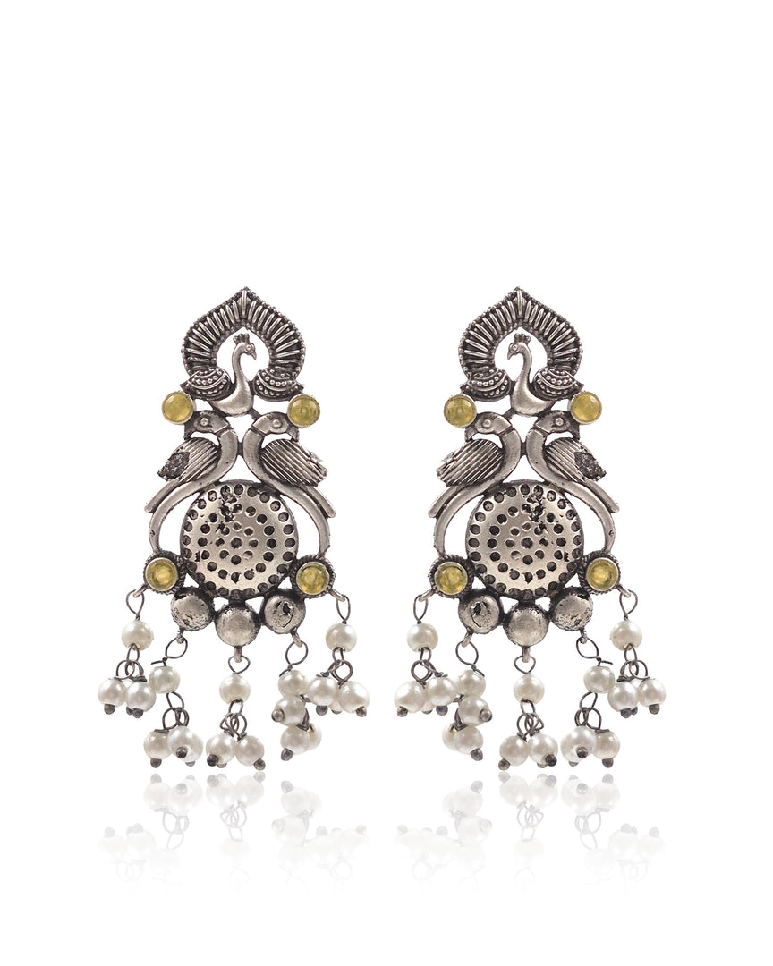 KEYA DANGLER EARRINGS