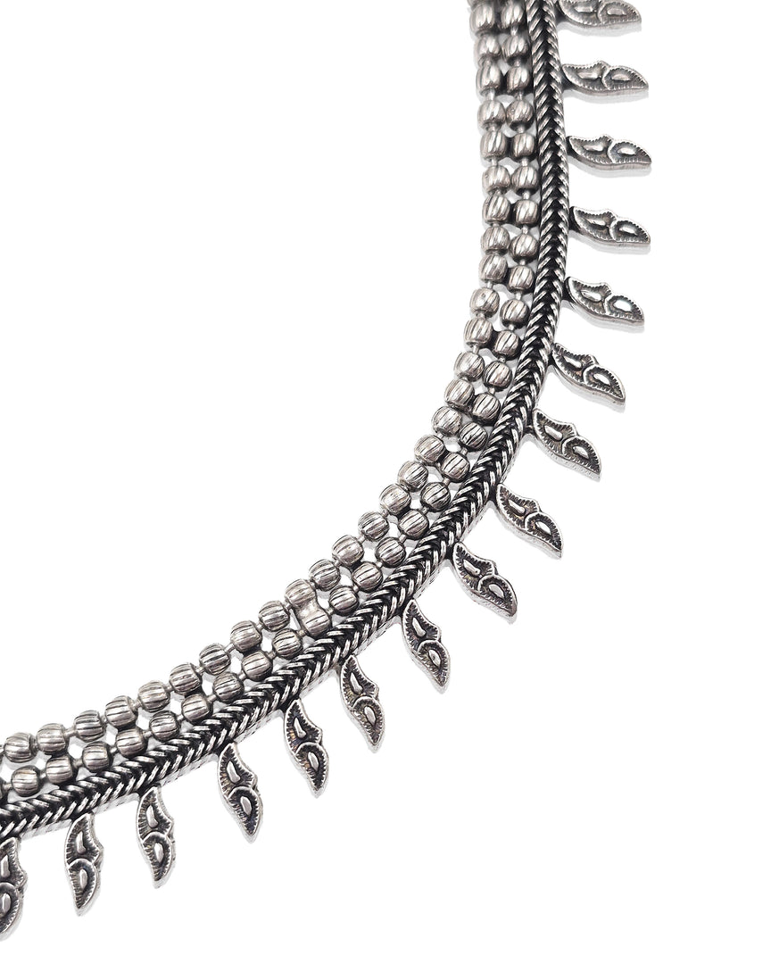 AADHYA BRASS MATERIAL SHORT NECKLACE