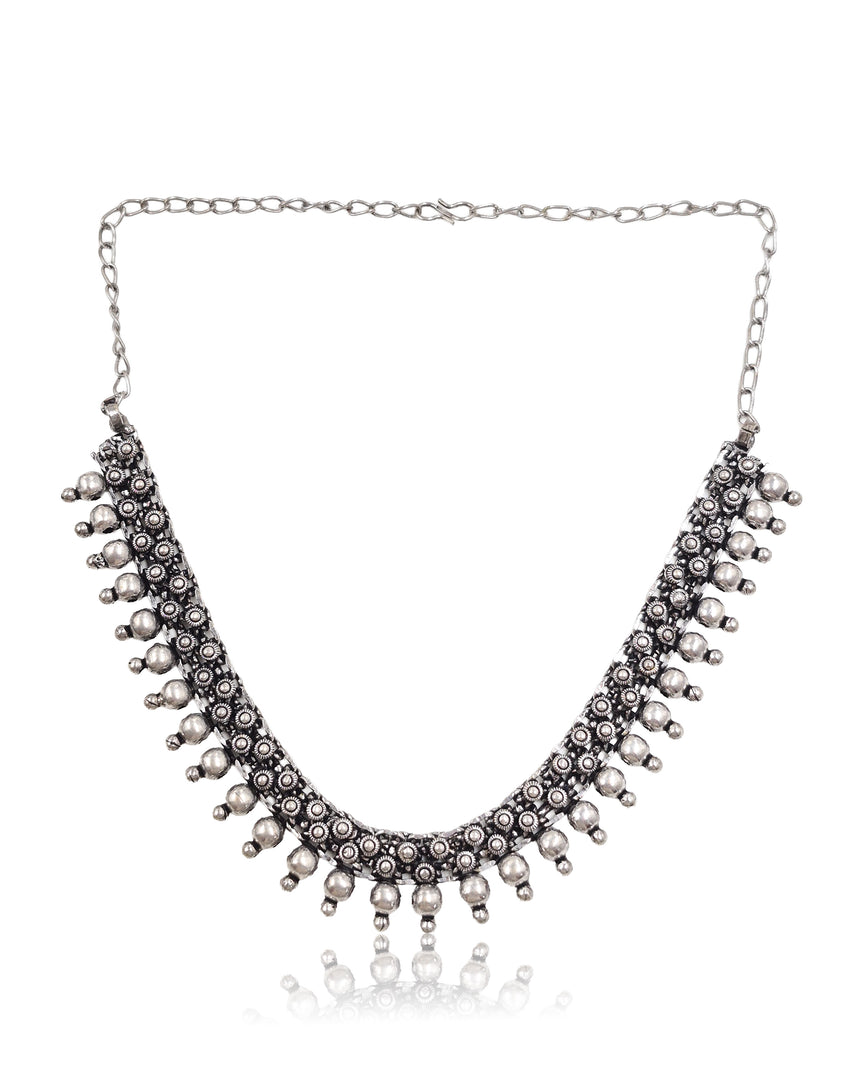 AYEZA BRASS MATERIAL SHORT NECKLACE