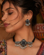 Load image into Gallery viewer, Nuri Stone Necklace Set