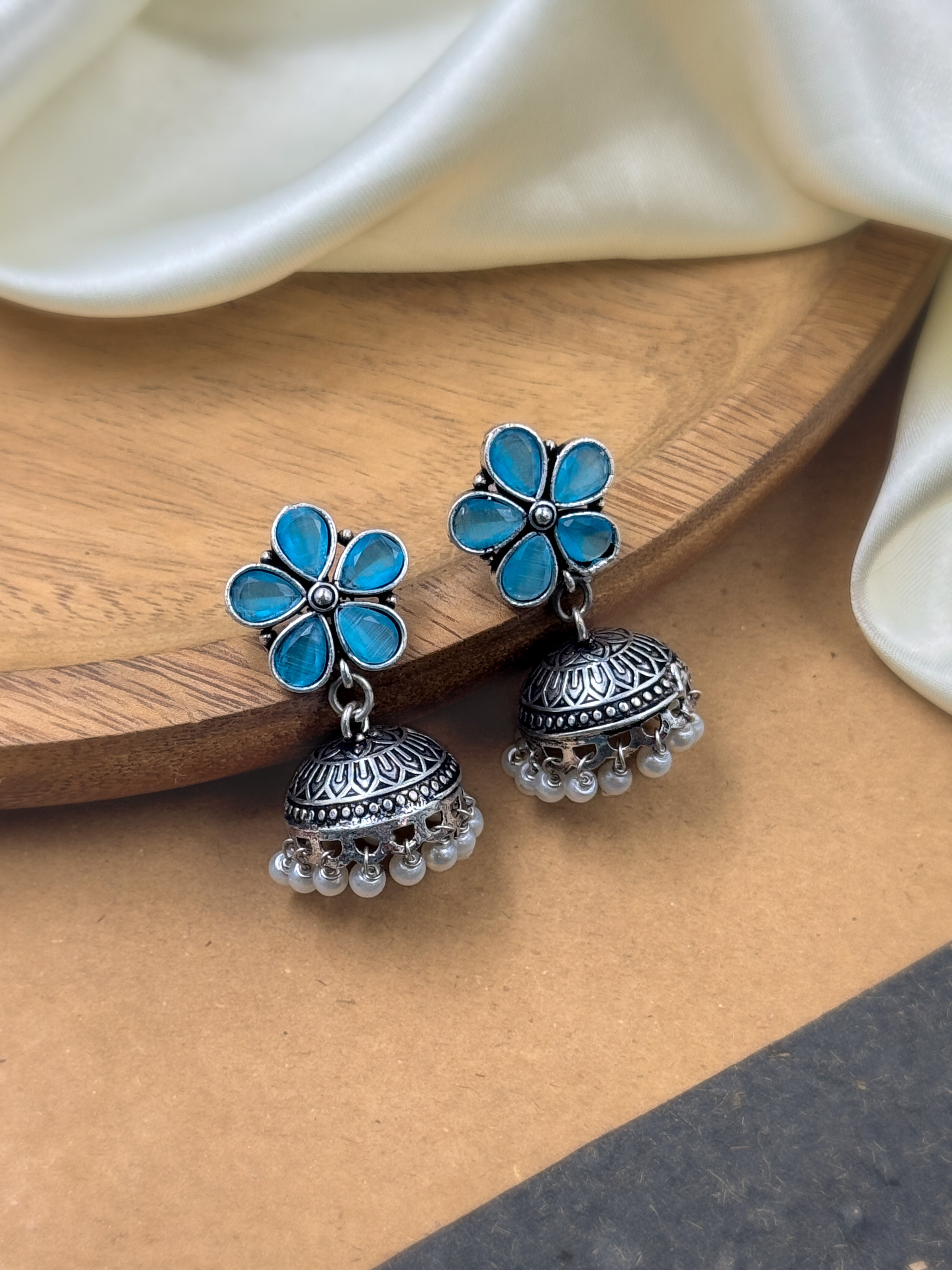 MEHAR STONE JHUMKA EARRINGS