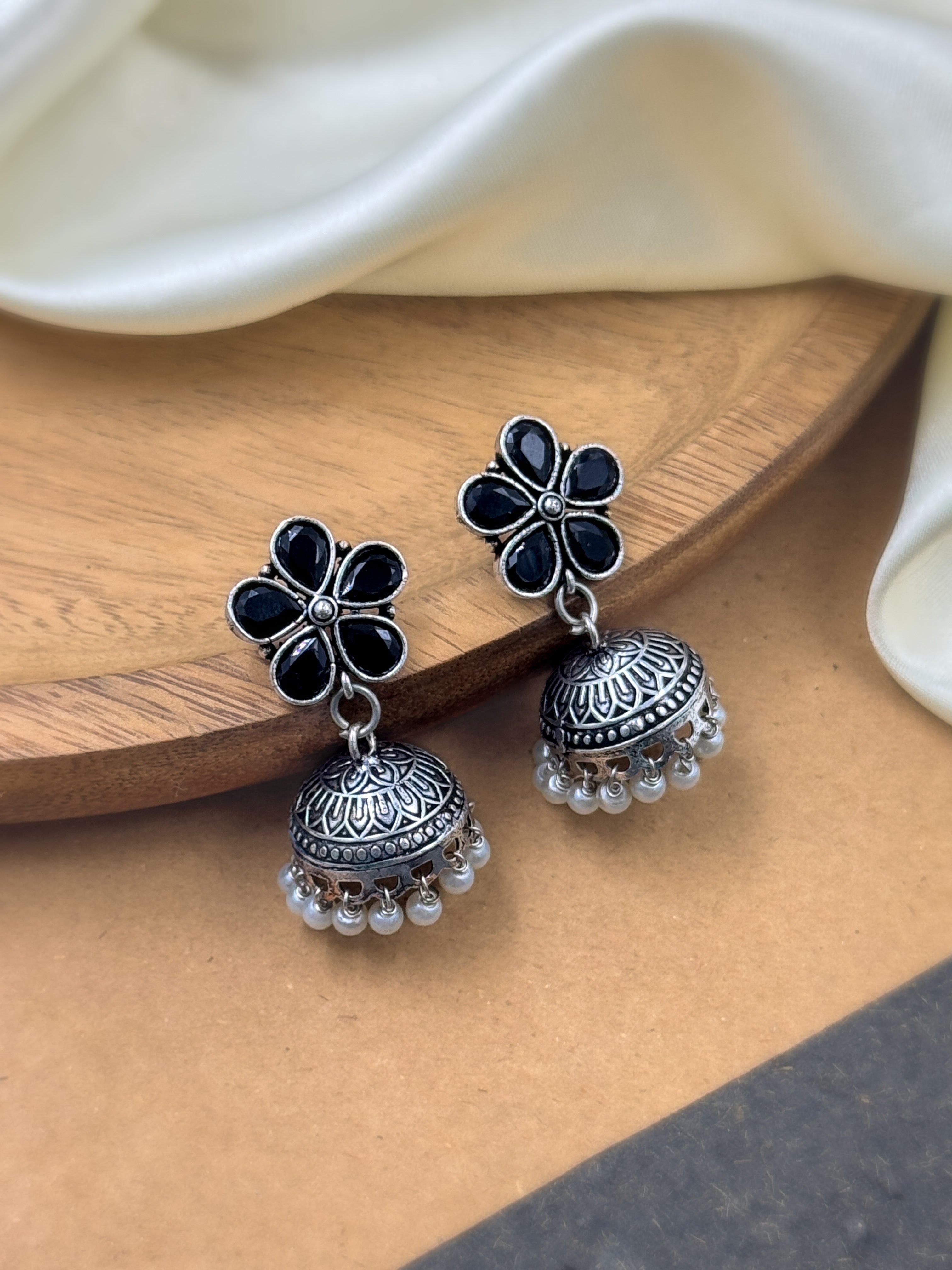 MEHAR STONE JHUMKA EARRINGS