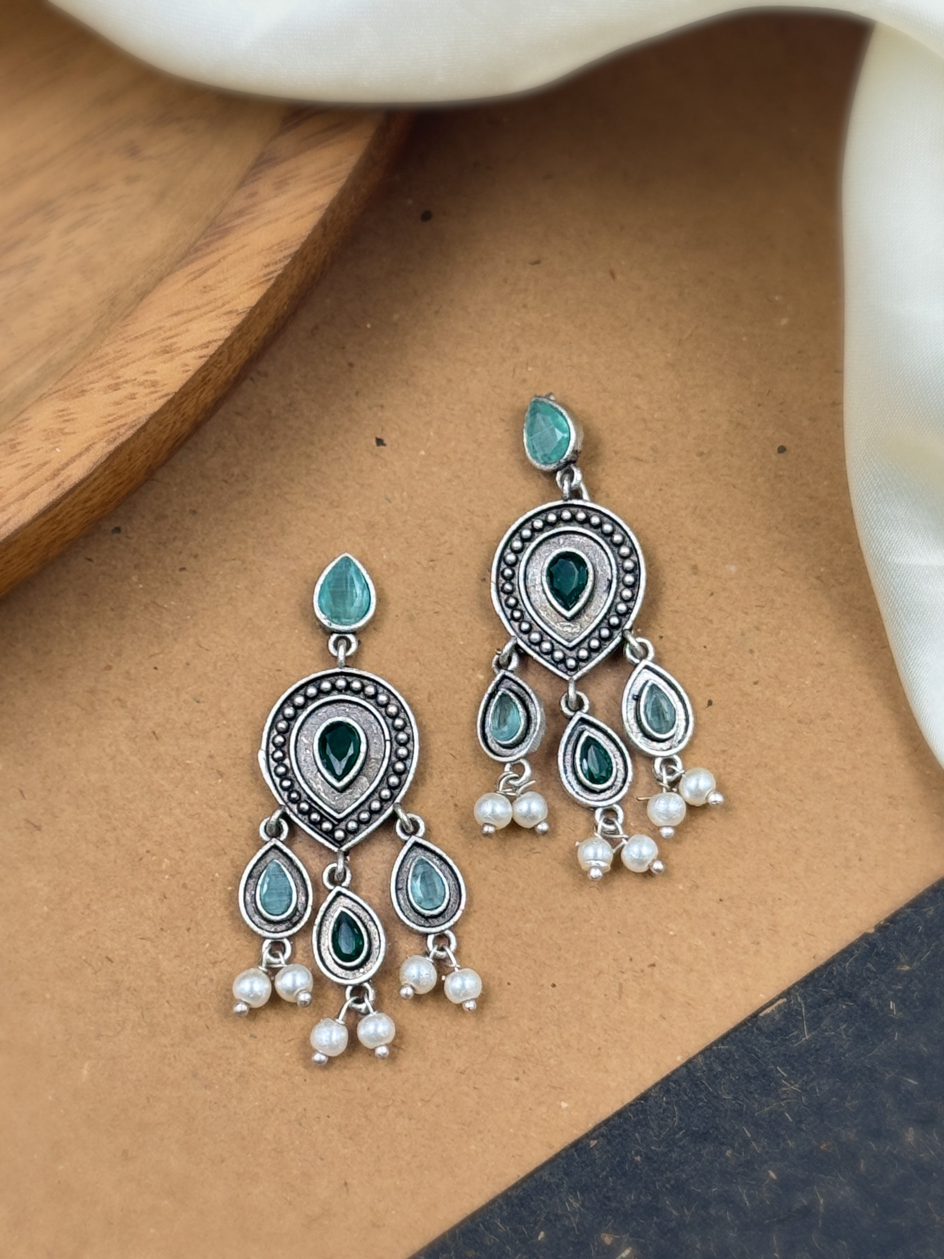 JUHI DANGLER EARRINGS