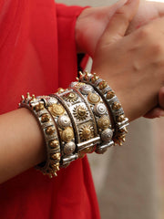 Kiara Dualtone Bangle Stack